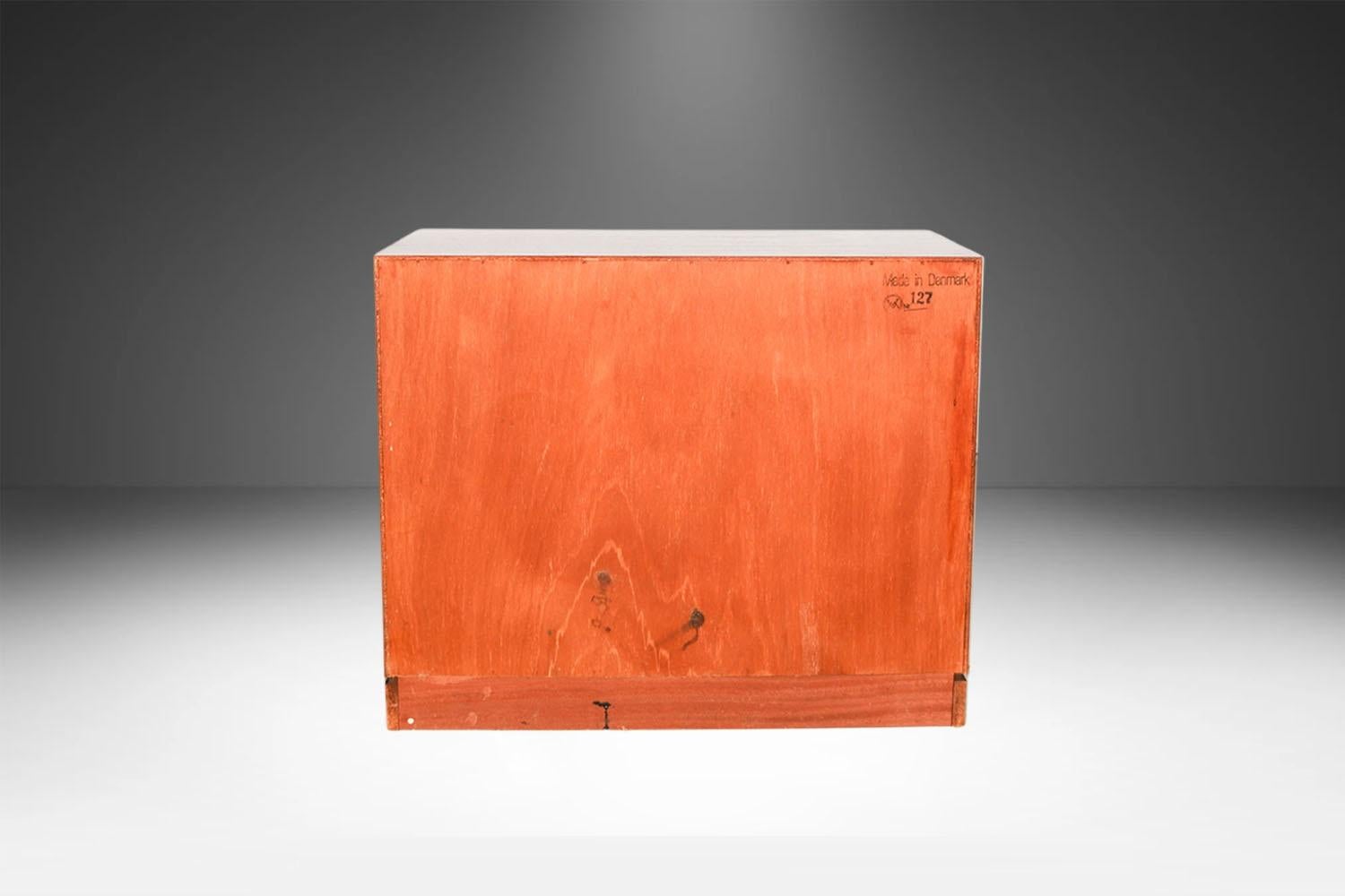 Credenza a due ante in palissandro danese del metà secolo Arne Wahl Iversen in vendita 6