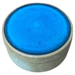 Caja redonda de cerámica danesa de mediados de siglo de L. Hjorth para Hjorth Pottery, años 60