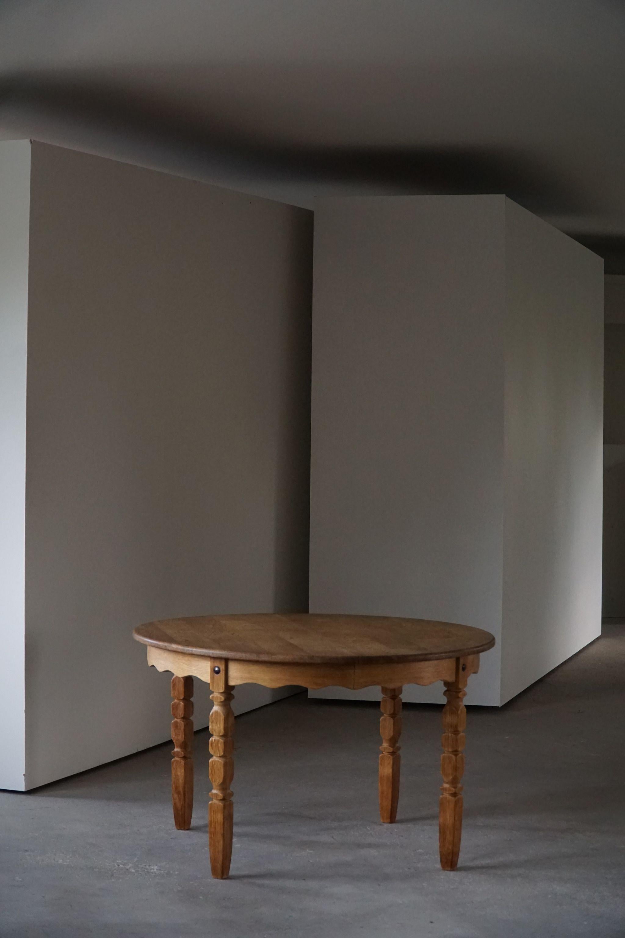 Mid Century Danish Round Dining Table in Solid Oak with One Extension ...