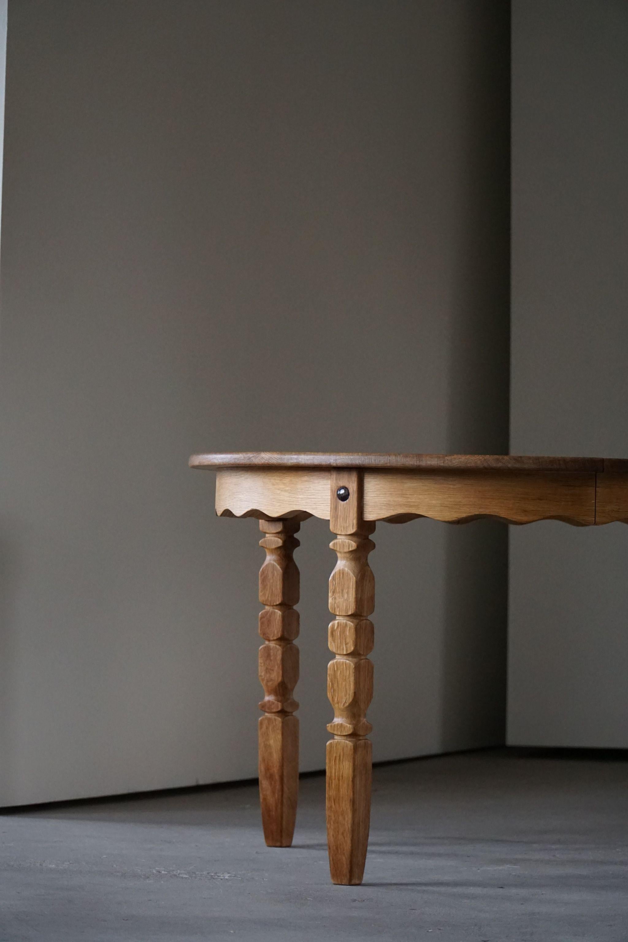 Mid Century Danish Round Dining Table in Solid Oak with One Extension ...