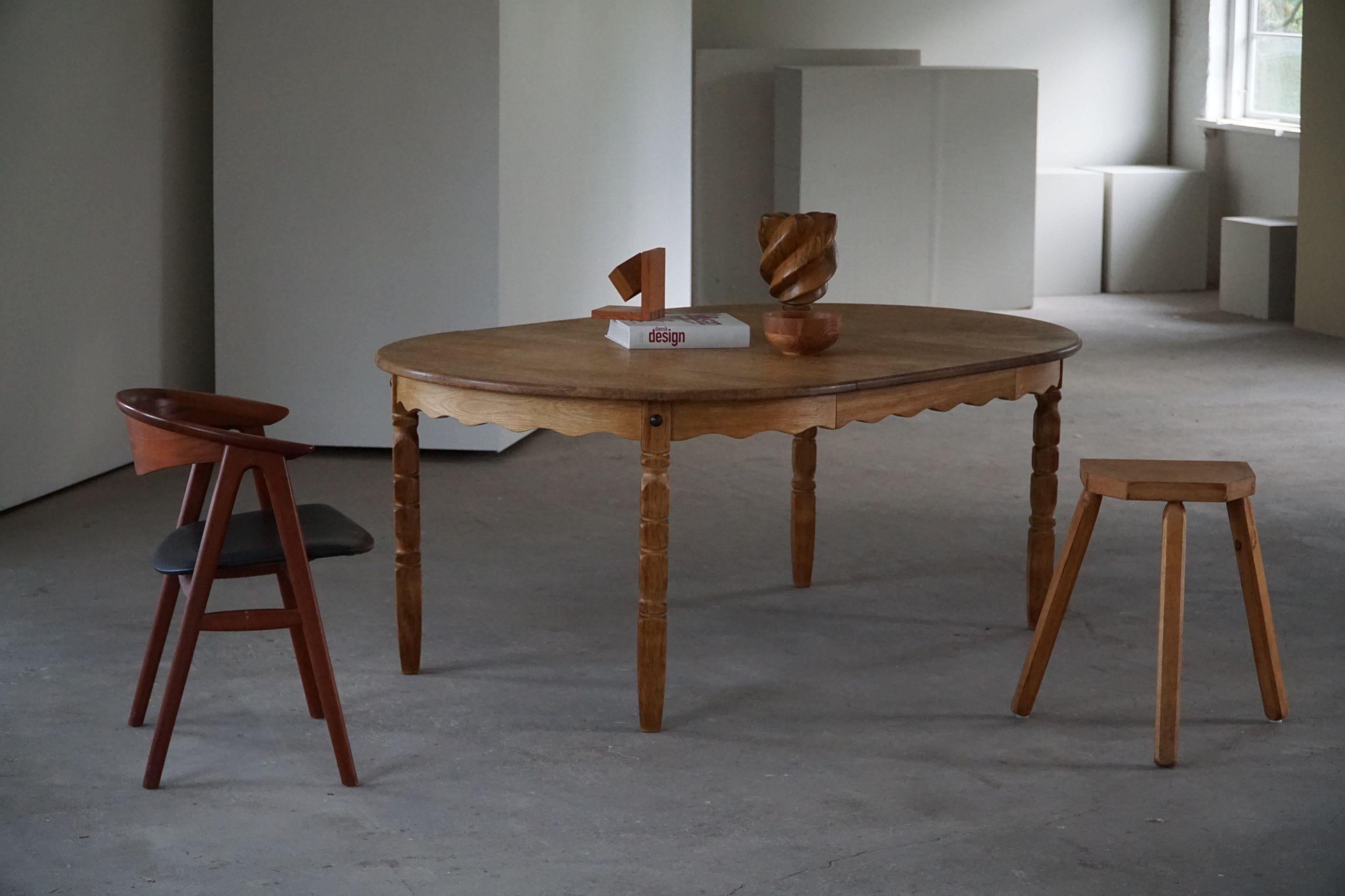 Mid Century Danish Round Dining Table in Solid Oak with One Extension ...