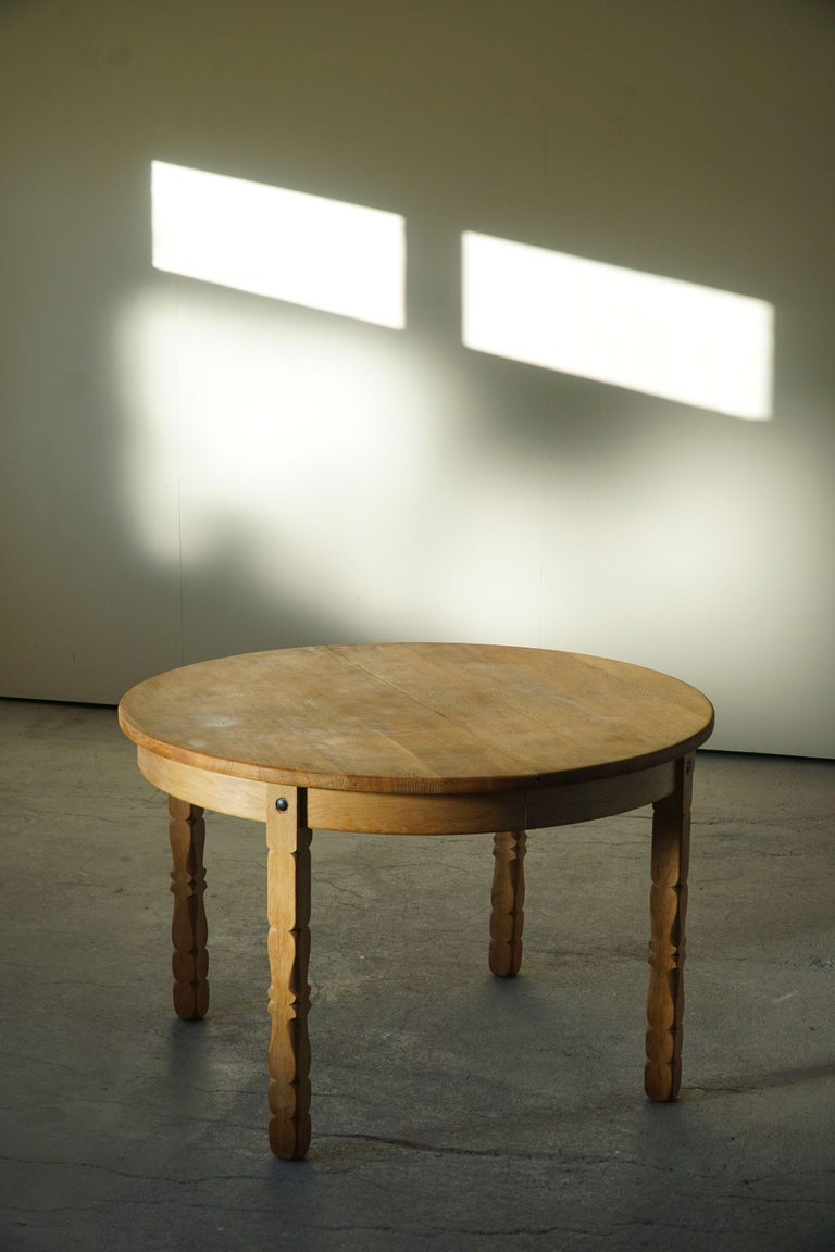 Mid Century Danish Round Dining Table in Solid Oak with Two Extensions ...