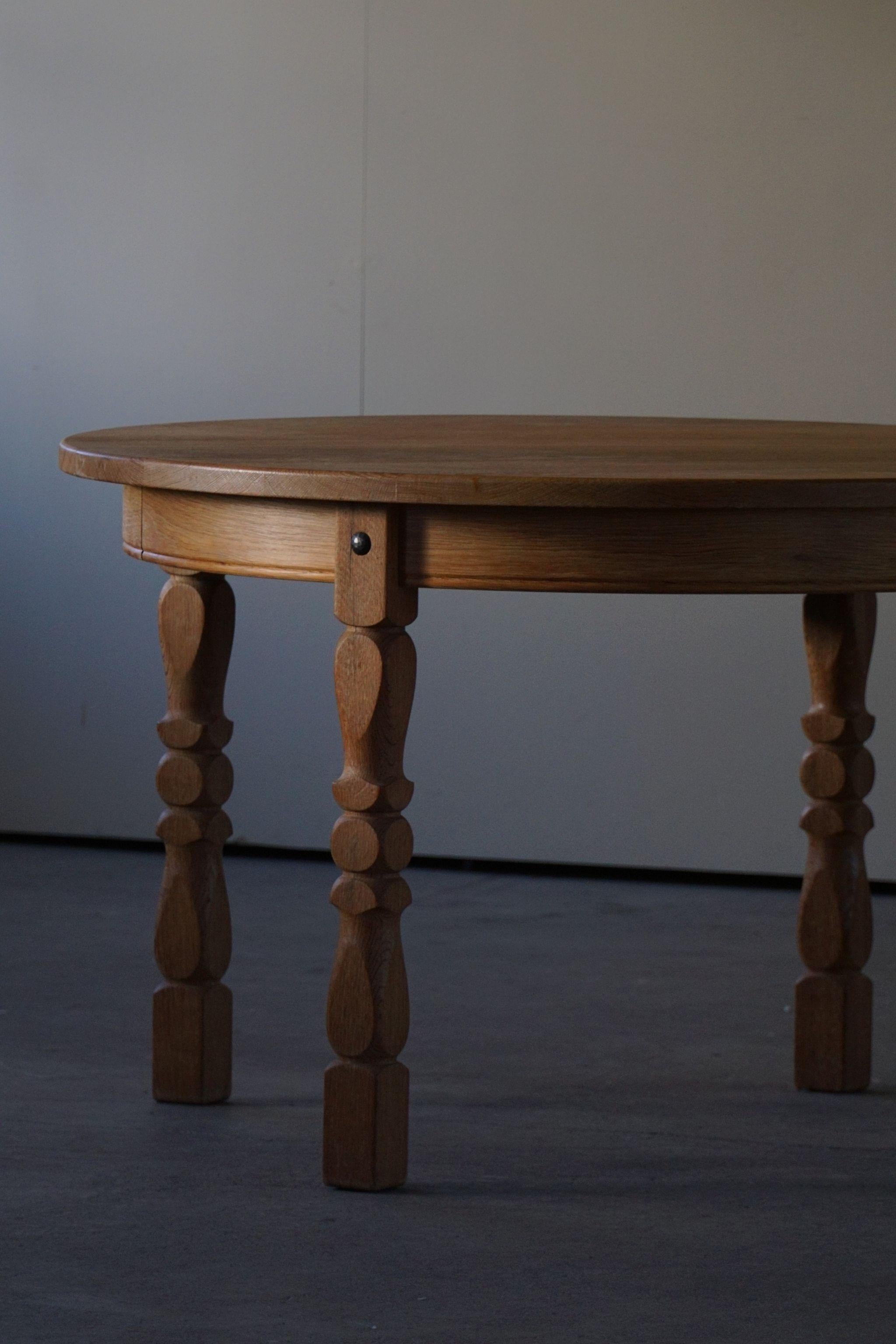 Mid-Century Danish Round Dining Table in Solid Oak with Two Extensions, 1960s 11