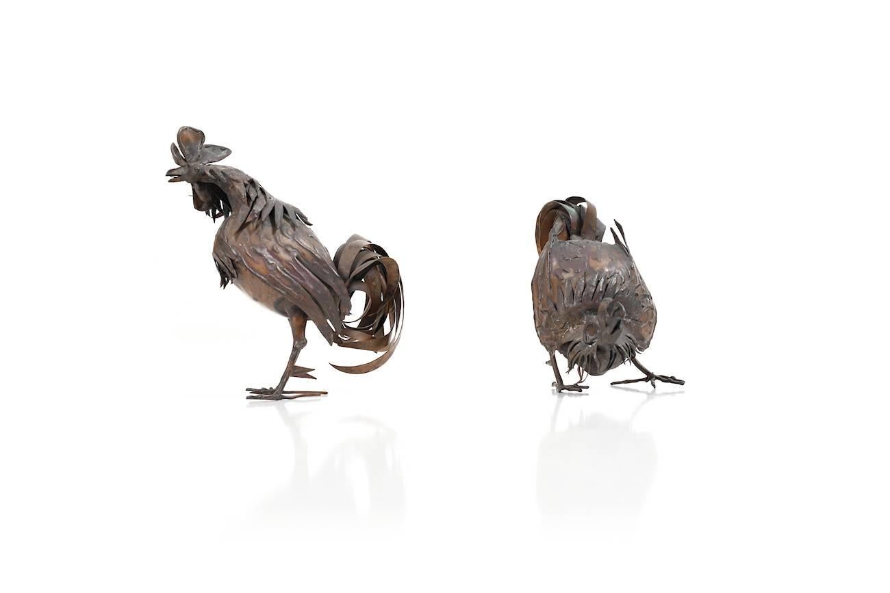 Pair of midcentury handcrafted roosters in copper. Manufactured in Denmark, 1950s.