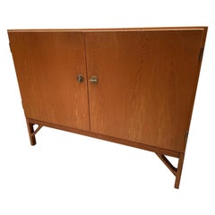 Mid-Century Danish Sideboard in Oak by Børge Mogensen for FDB Møbler Mid-Century Danish Sideboard in Oak by Børge Mogensen for FDB Møbler