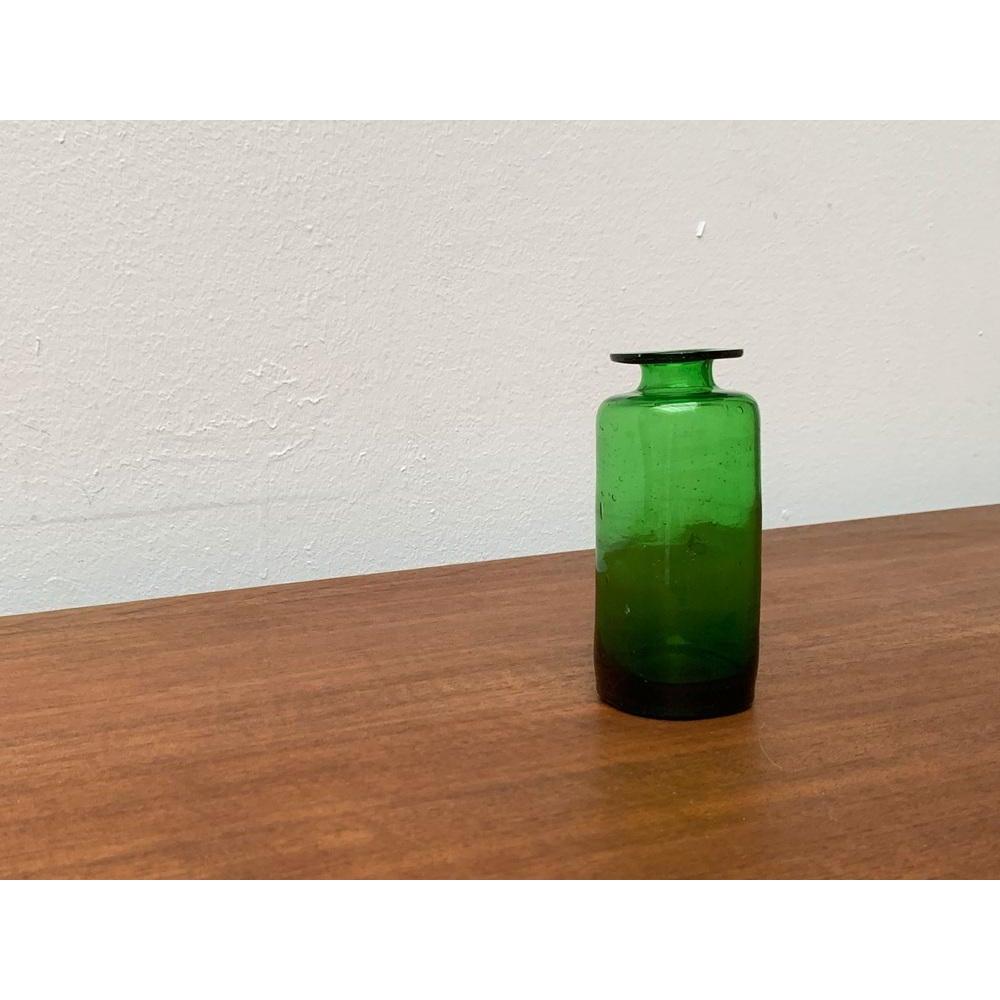 Vaso di vetro a bottiglia danese di metà secolo, anni '60 in vendita 3