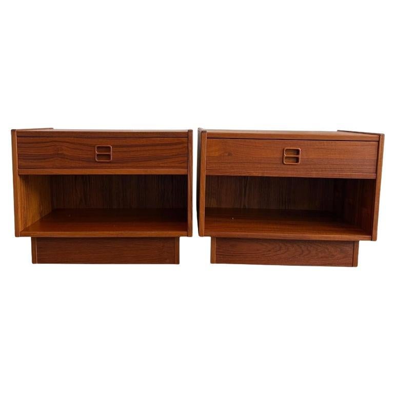 mid century Danish small teak single drawer nightstands Brouer