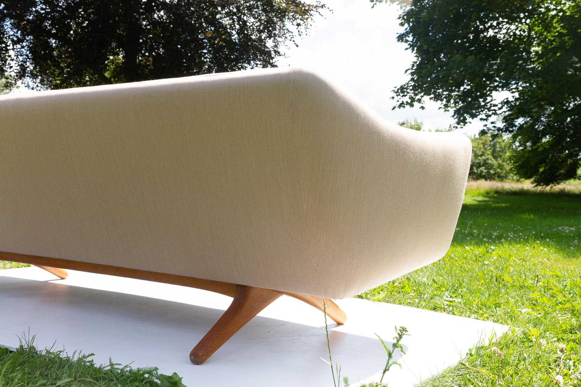 Divano danese di metà secolo Model ML 140 di Illum Wikkelsø, anni '60 in vendita 4