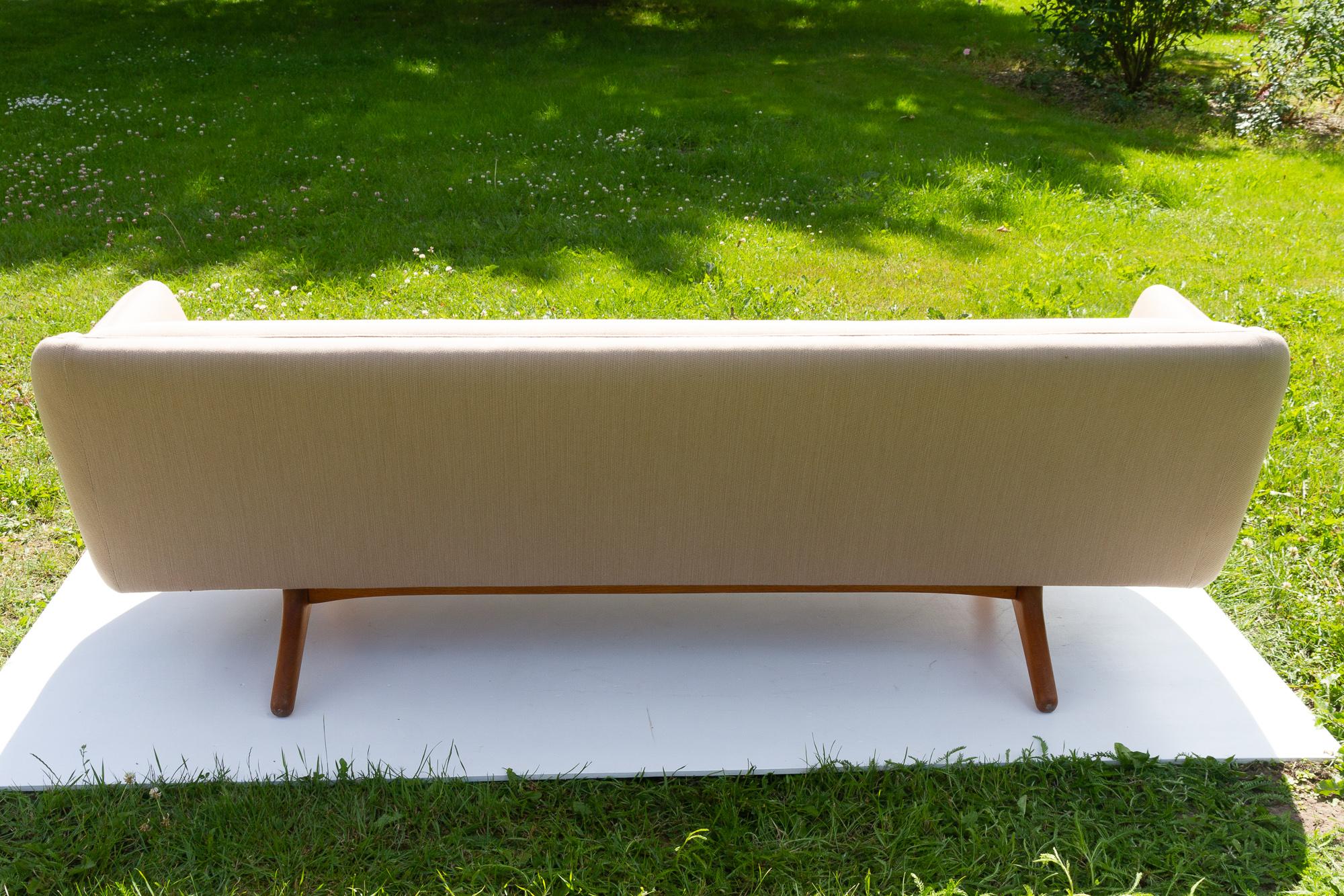 Divano danese di metà secolo Model ML 140 di Illum Wikkelsø, anni '60 in vendita 2