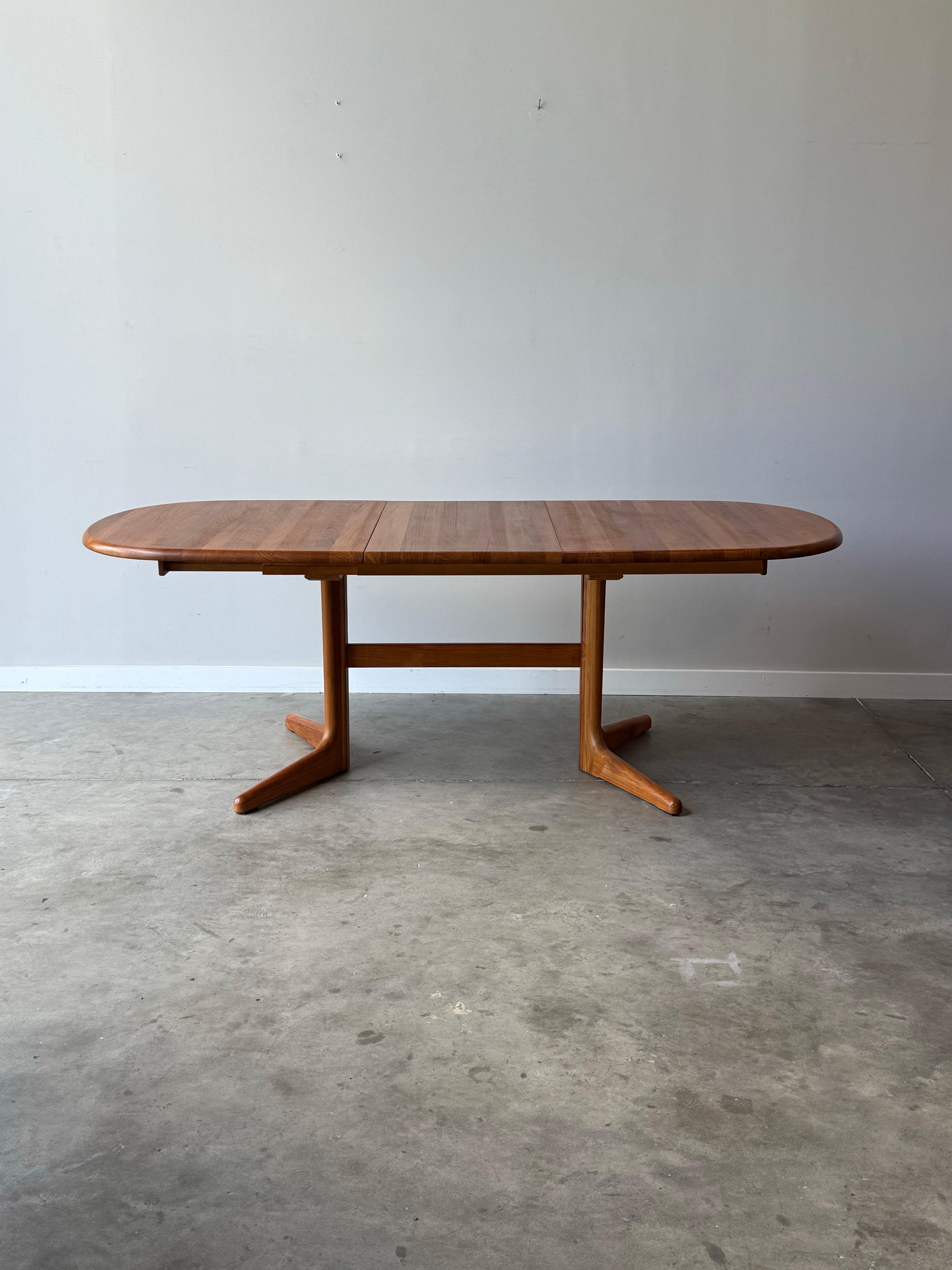 Mid-Century Danish Solid Teak Oval Dining Table For Sale 7