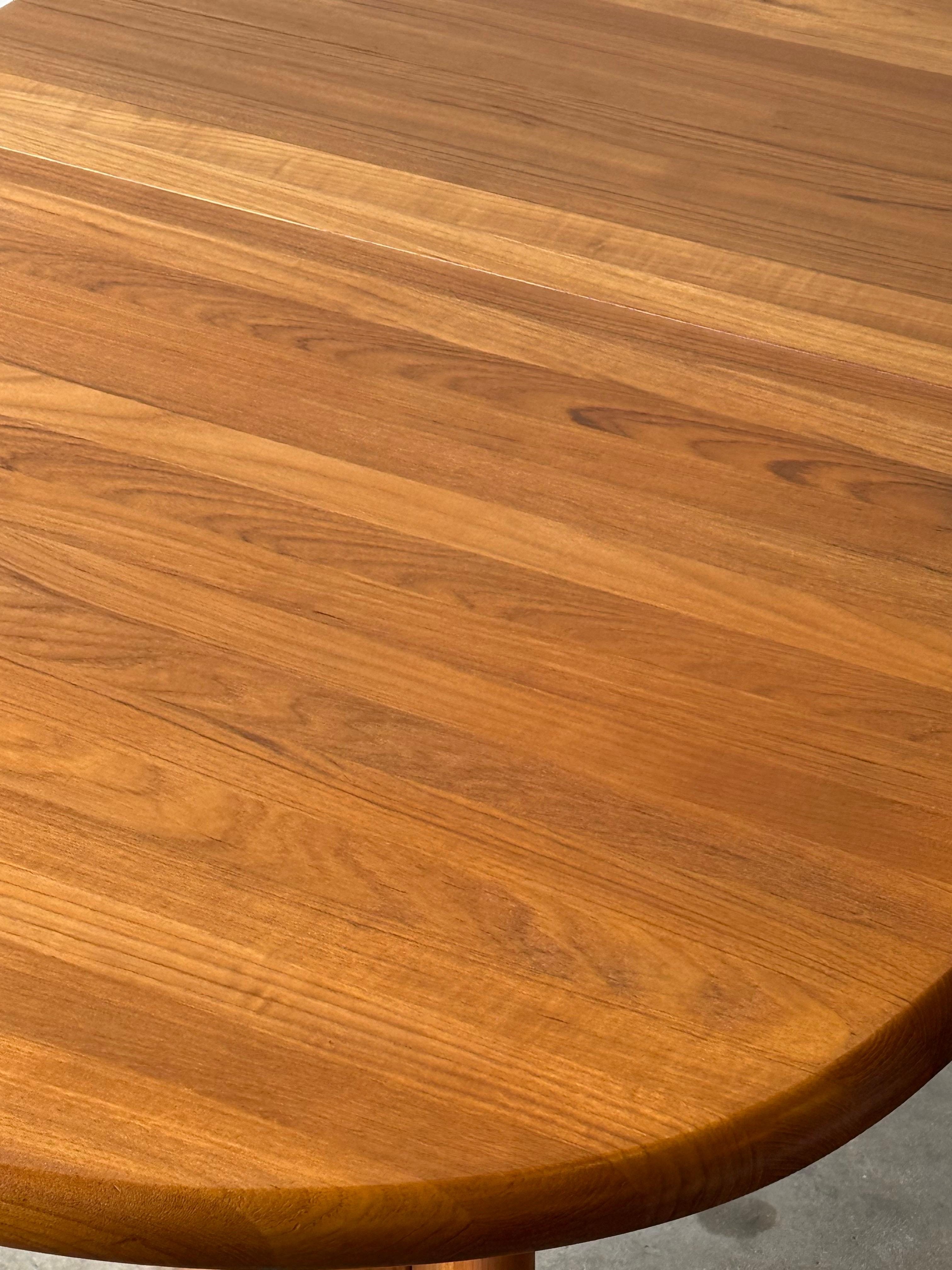 Mid-Century Danish Solid Teak Oval Dining Table For Sale 8