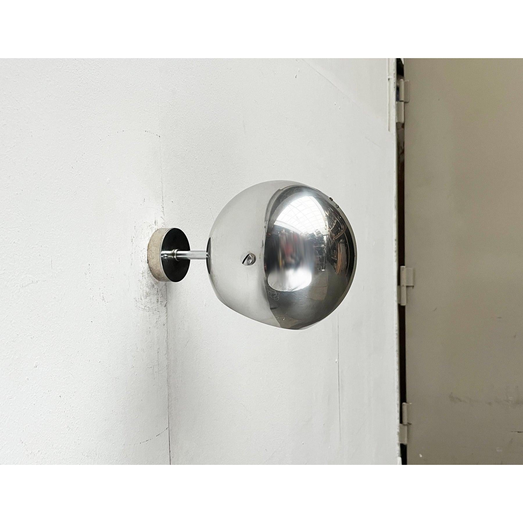 Mid-Century Danish Space Age Model 48591 Ball Wall Lamp from Louis Poulsen 1960s For Sale 3