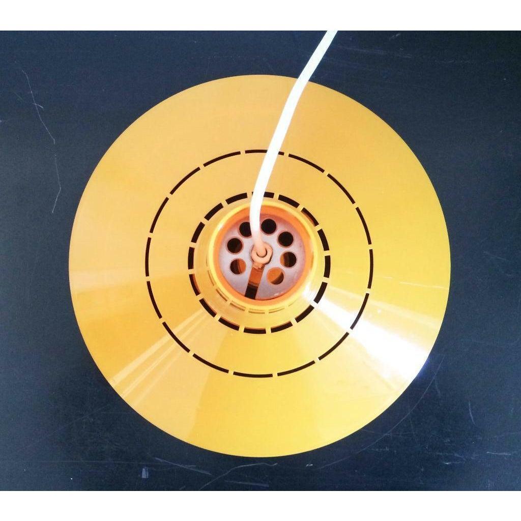 Dänische Space Age Kunststoff-Hängeleuchte aus der Jahrhundertmitte von Bent Karlby, 1960er Jahre im Angebot 5