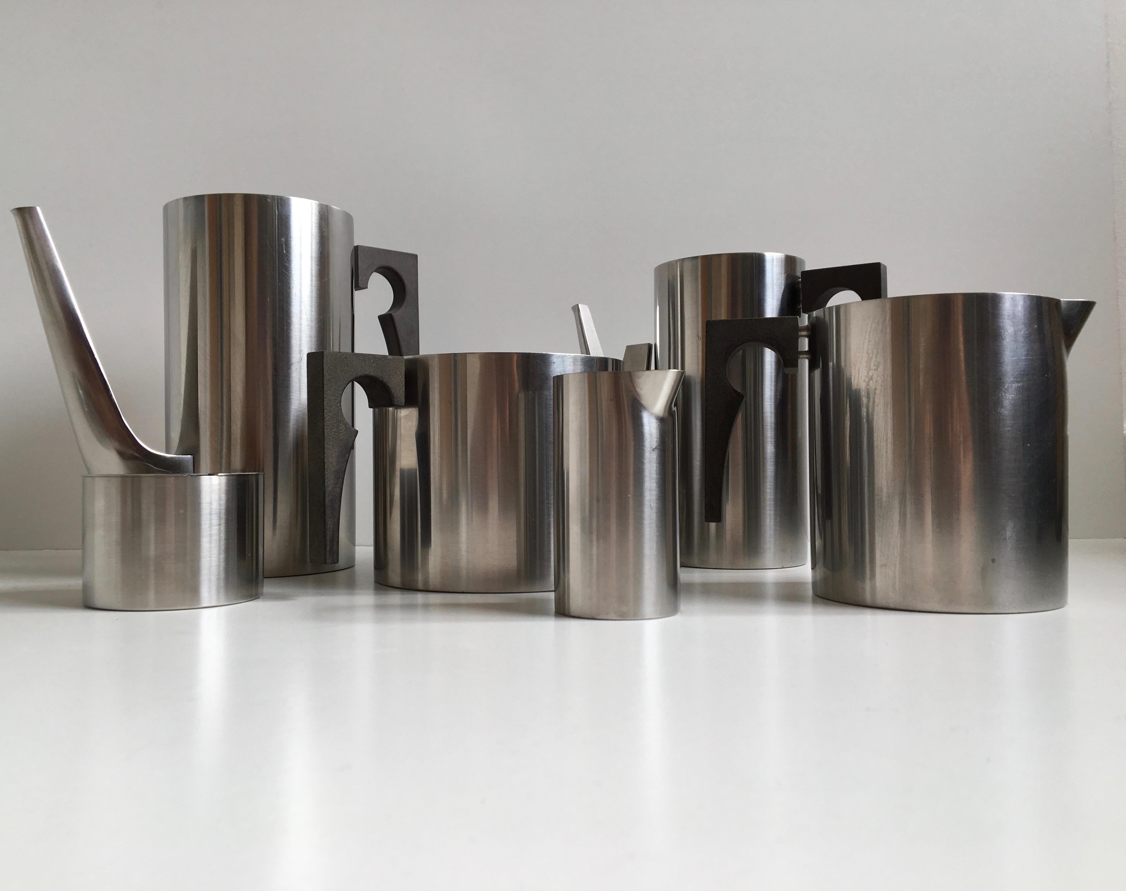 Midcentury Danish Stainless Steel Tea or Coffee Set by Arne Jacobsen for Stelton im Zustand „Gut“ im Angebot in London, GB