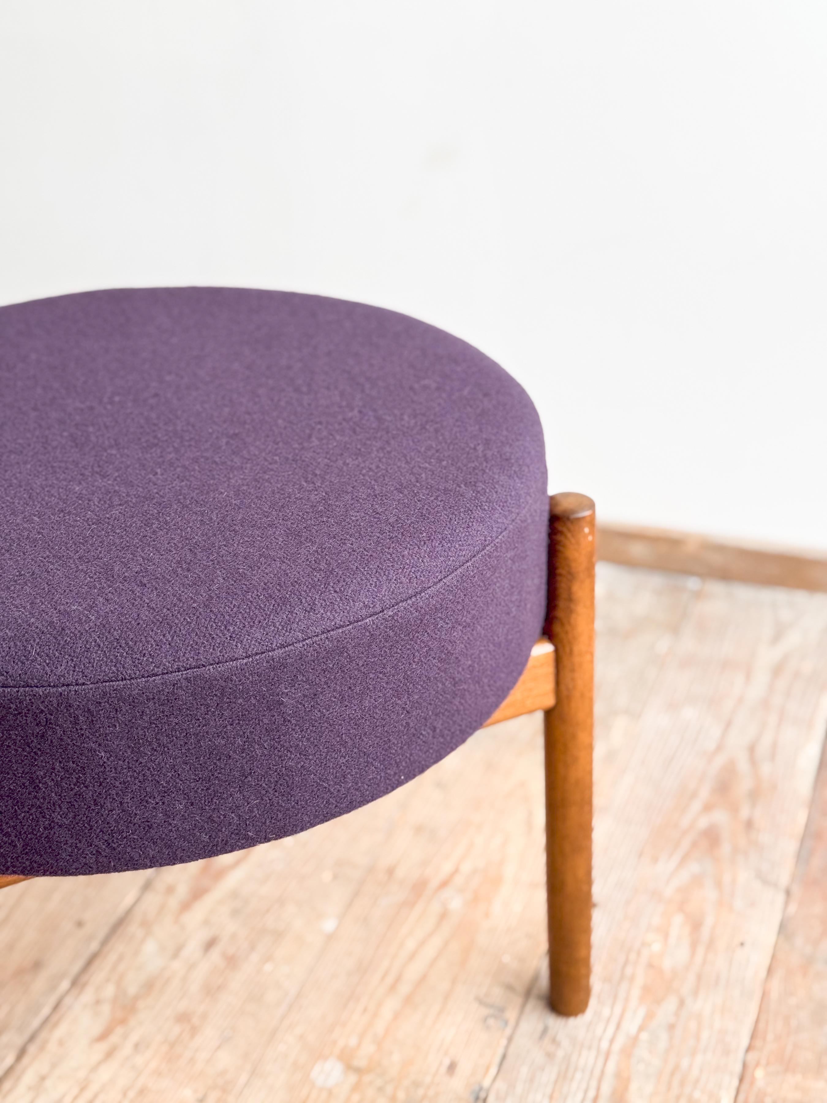 Mid-Century Danish Stool or Ottoman in Teak Wood, Purple Wool Fabric Cover For Sale 4