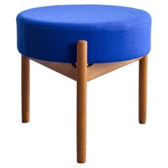 Taburete u Otomana Danesa de Mitad de Siglo en Madera de Teca, Funda de Tela de Lana Azul Real
