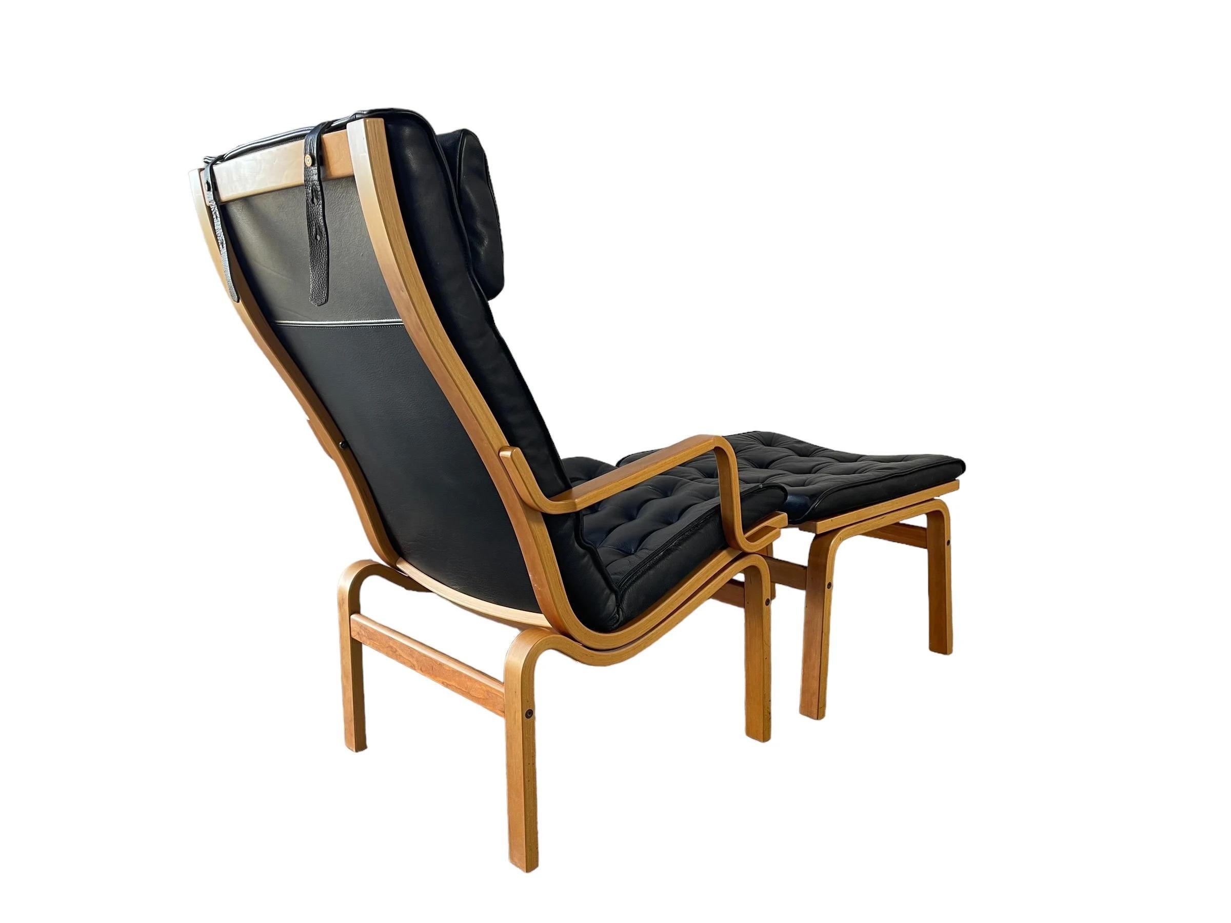 20th Century Mid Century Danish Stouby lounge chair with footrest