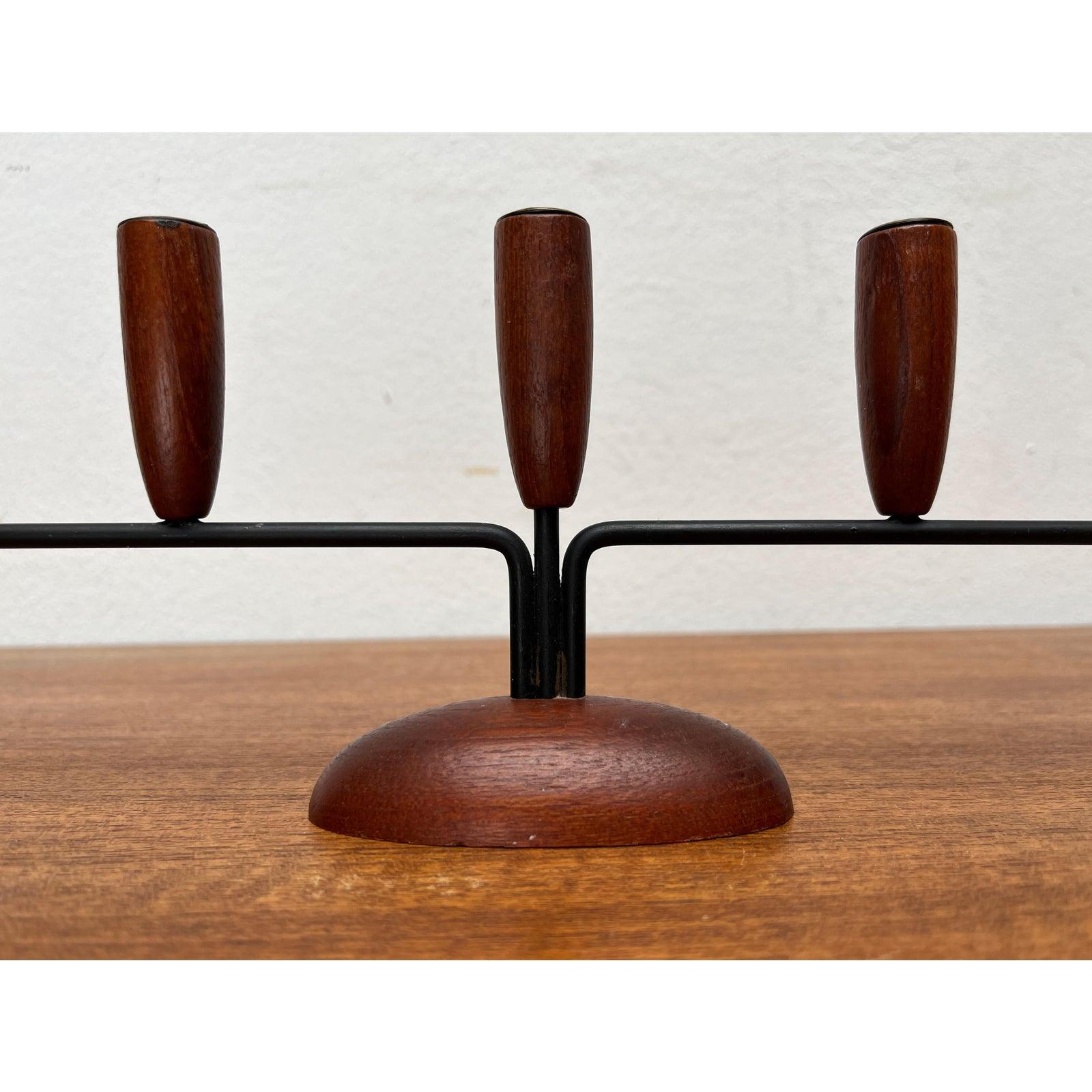 XX secolo Portacandele in teak in stile stringa danese del metà secolo 1960 in vendita