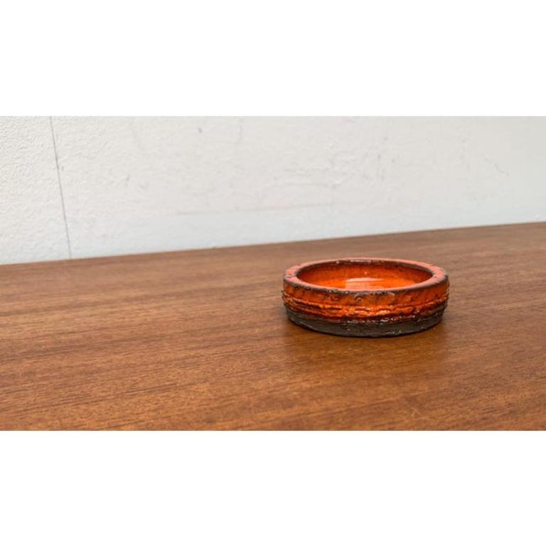 Dänische Studio Pottery Schale aus der Jahrhundertmitte, 1960er Jahre (20. Jahrhundert) im Angebot
