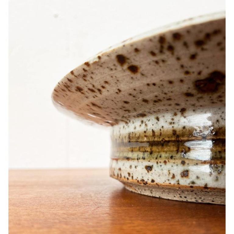 Ciotola in Studio Pottery danese di metà secolo attribuita a Erik Askholm, anni '60 in vendita 4