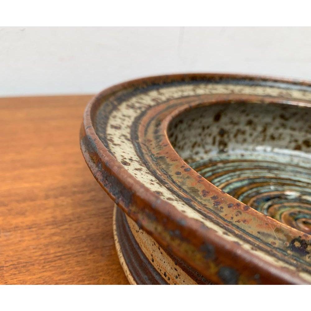 Ciotola in Studio Pottery danese di metà secolo di Erik Askholm, anni '60 in vendita 3