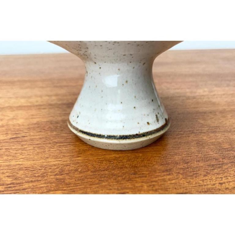 Bol en poterie de Studio danois du milieu du siècle par Marianne Stark, années 1960 en vente 2