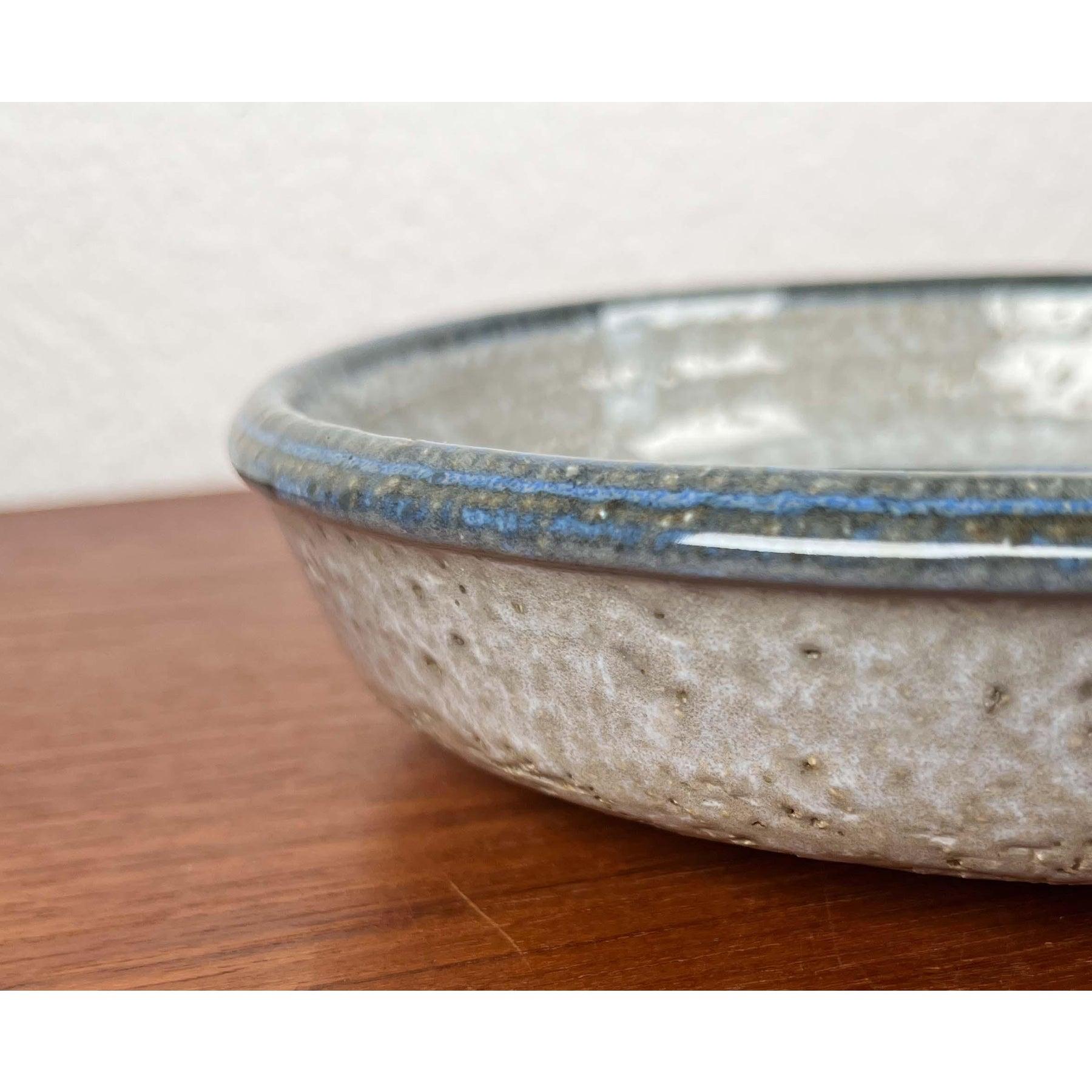Bol en Pottery Studio Danois du milieu du siècle par Svend Aage Jensen pour Søholm, 1960s Bon état - En vente à Hamburg, DE