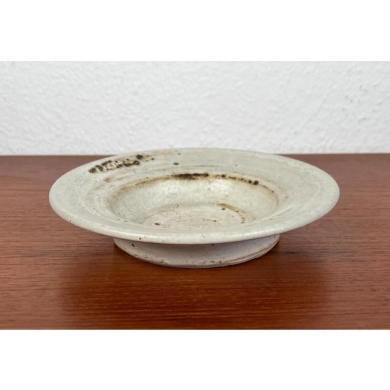 Dänische Studio-Keramikschale aus der Mitte des Jahrhunderts von Dania Keramik, 1960er Jahre im Angebot 4
