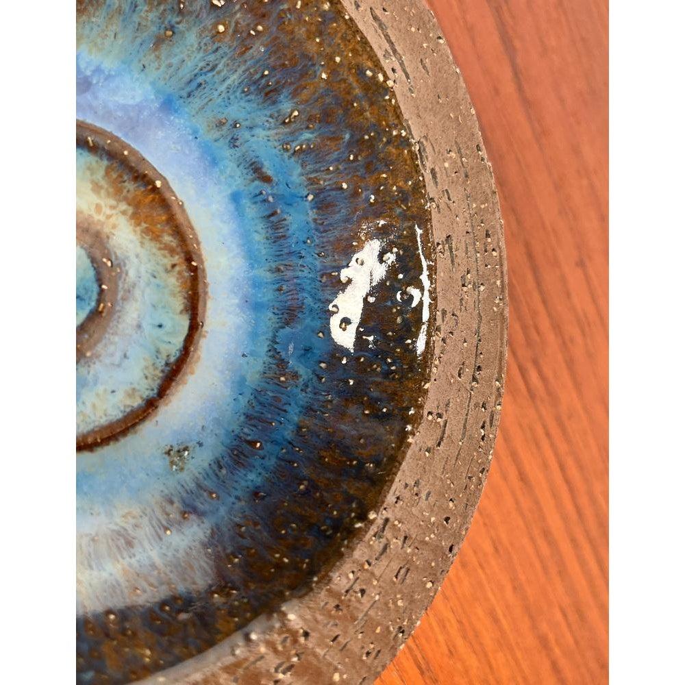 Mid-Century moderno Ciotola in Studio Pottery danese di metà secolo di Michael Andersen, anni '60 in vendita