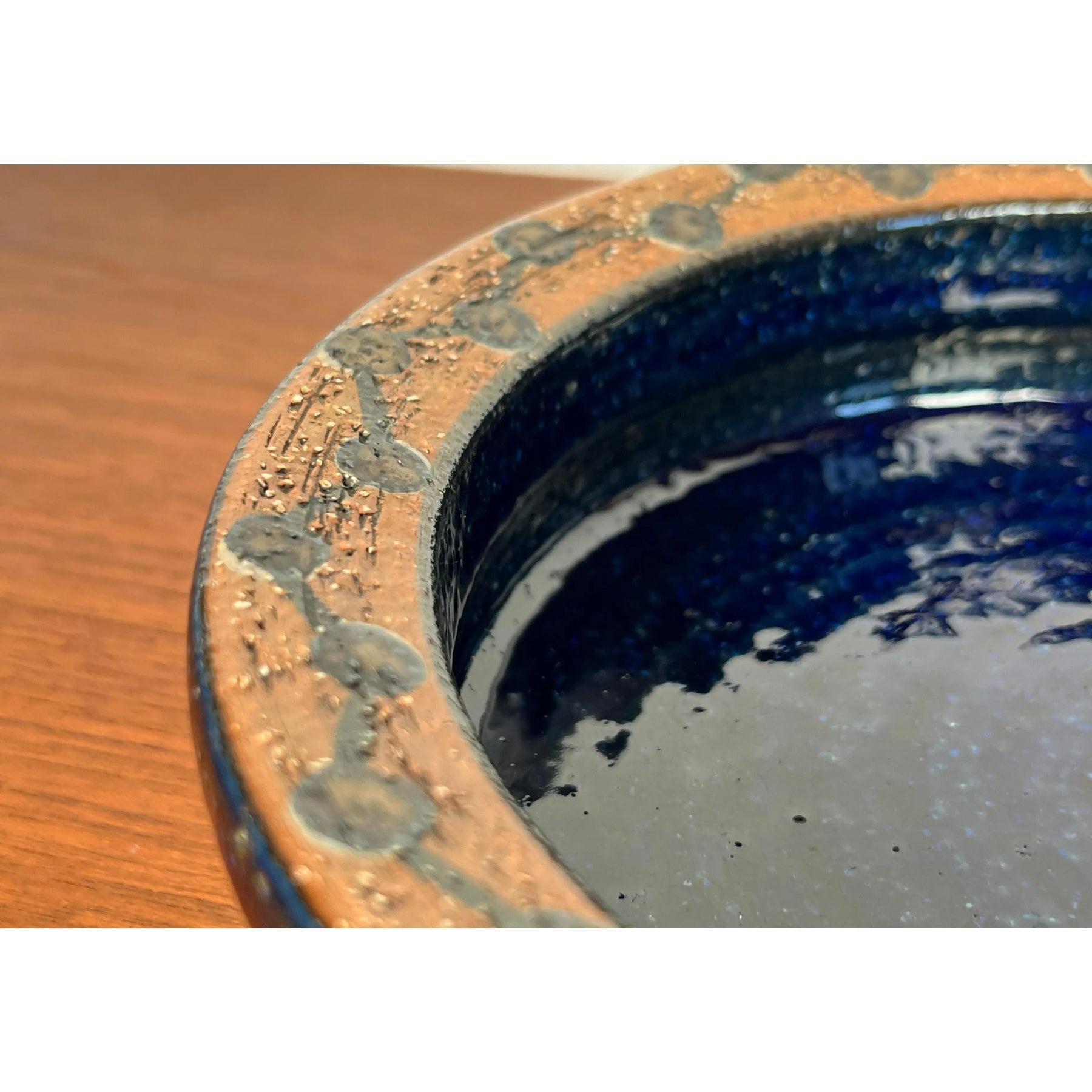 Ciotola in Studio Pottery danese di metà secolo in gres di Søholm, anni '60 in vendita 3