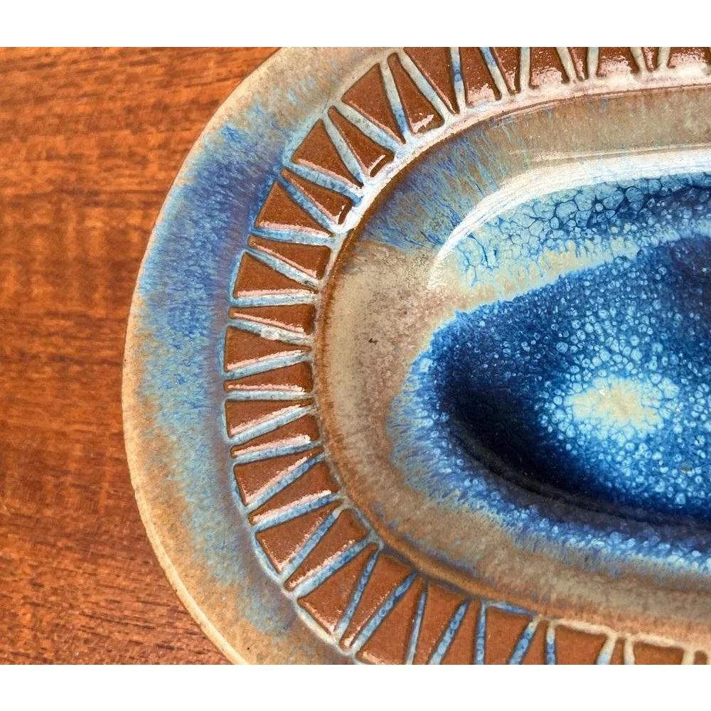 Piatto a forma di ciotola in Studio Pottery danese di metà secolo di Michael Andersen, anni '60 in vendita 2