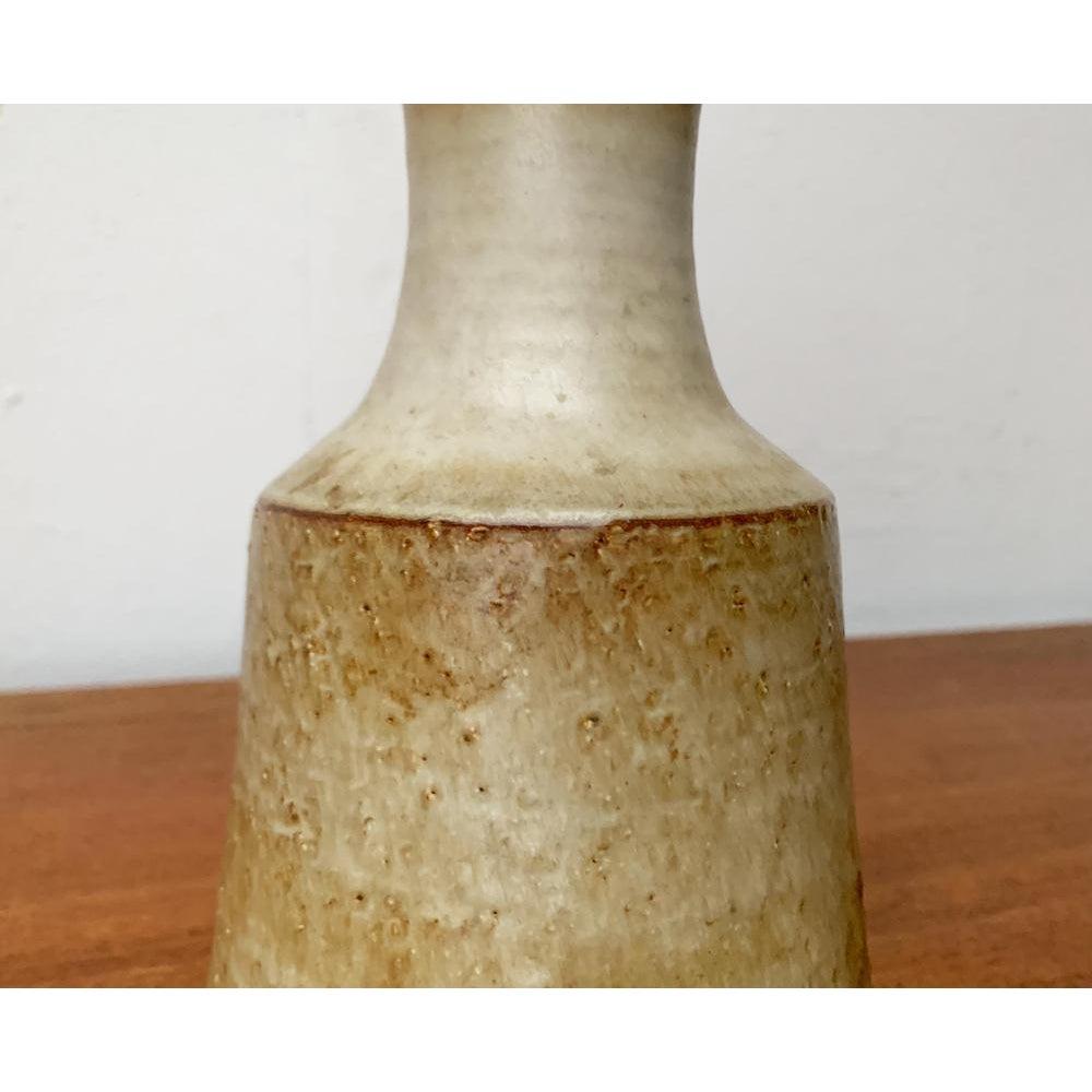 Dänische Studio Pottery Minimalistische Vase aus der Jahrhundertmitte von Søholm, 1960er Jahre im Angebot 4
