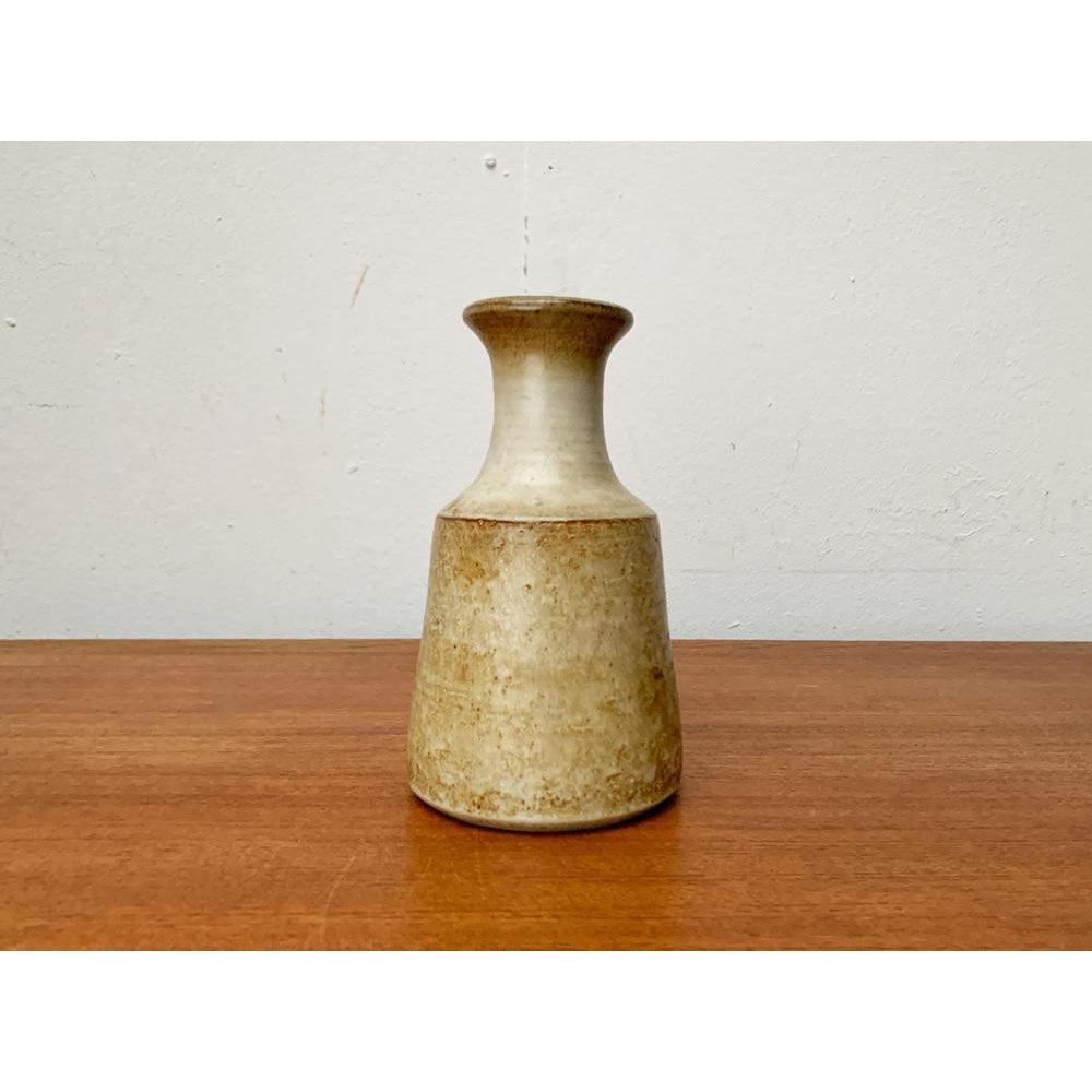 Dänische Studio Pottery Minimalistische Vase aus der Jahrhundertmitte von Søholm, 1960er Jahre im Angebot 5