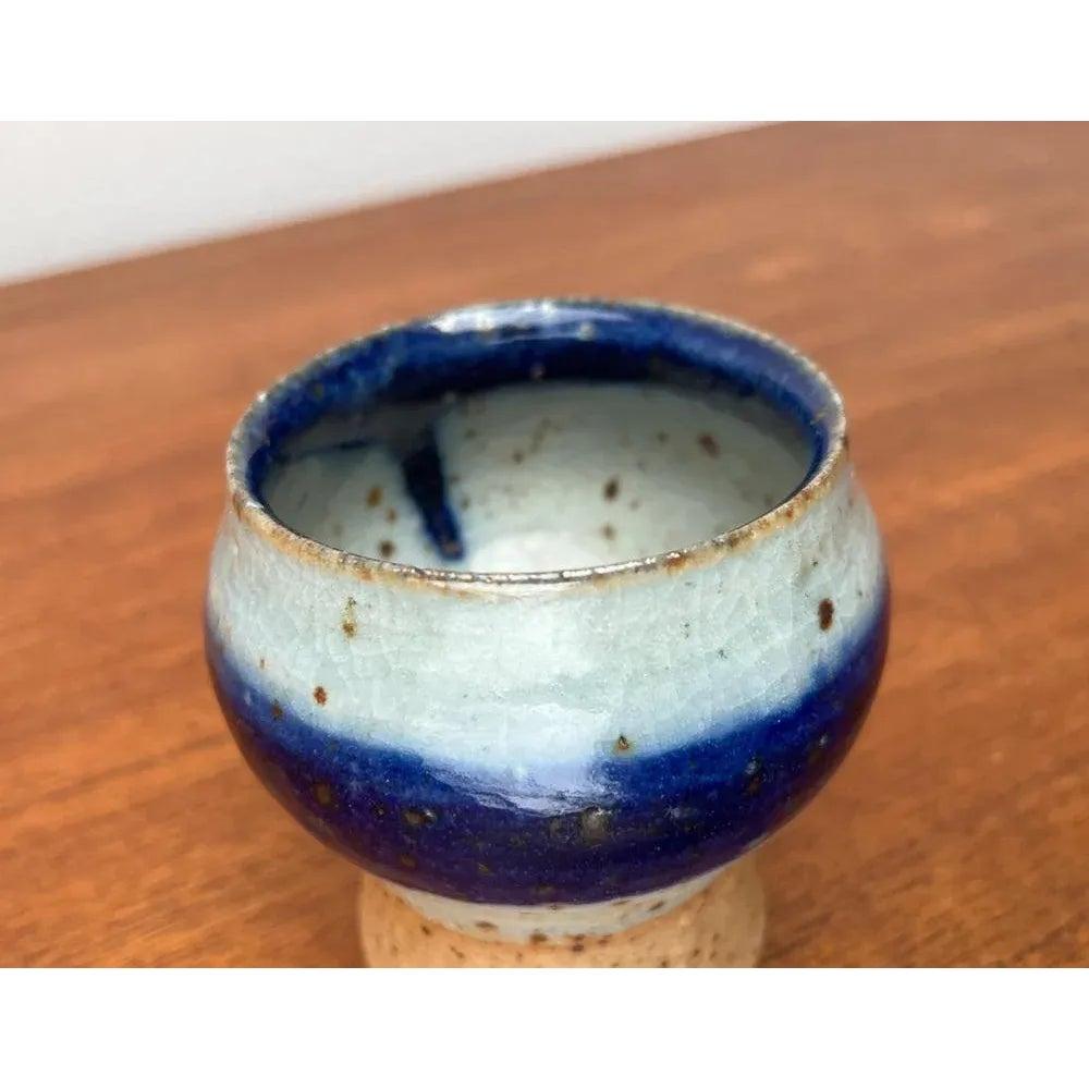 Ceramica Vaso a tazza in Studio Pottery danese di metà secolo di Helle Allpass, Danimarca, anni '60 in vendita