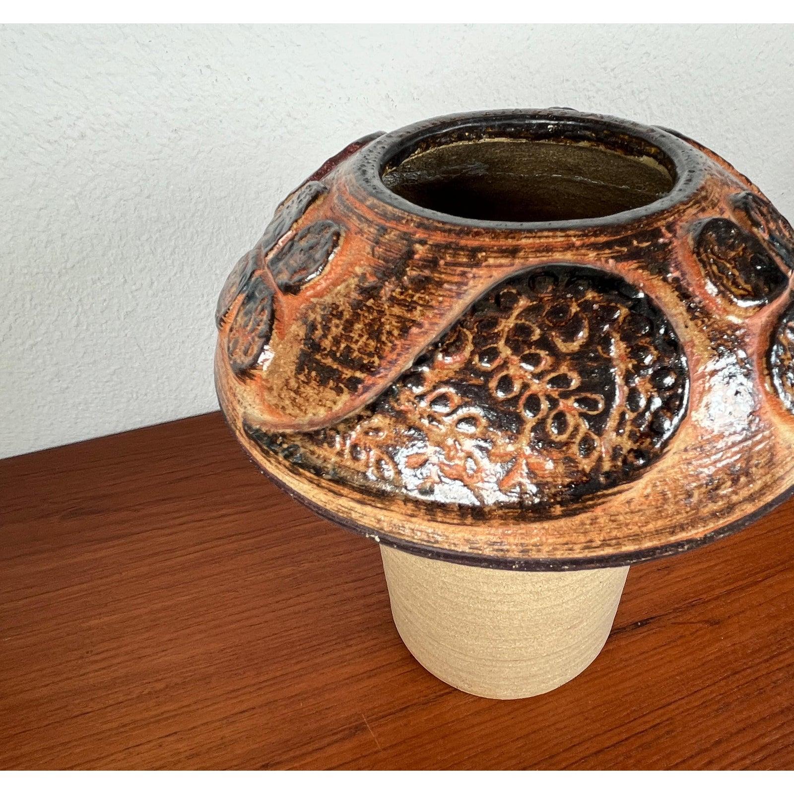 Dänische Studio Pottery Pilzvase aus Steinzeug aus der Jahrhundertmitte von Søholm, 1960er Jahre im Angebot 3