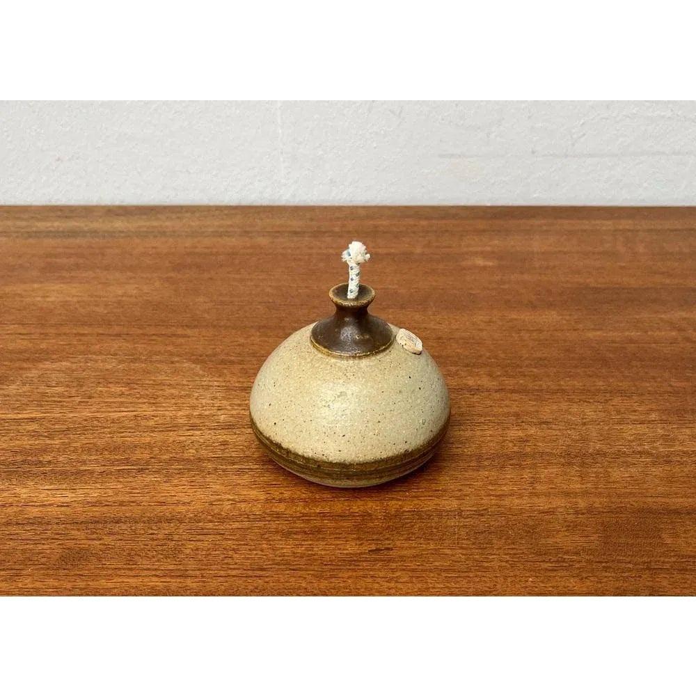 Lampada a olio in Studio Pottery danese di metà secolo di Bjergard, anni '60 in vendita 4