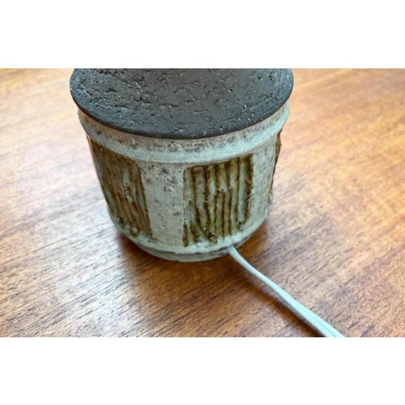 Lámpara de sobremesa danesa de mediados de siglo Studio Pottery de Borge Christoffersen, años 60 en venta 4