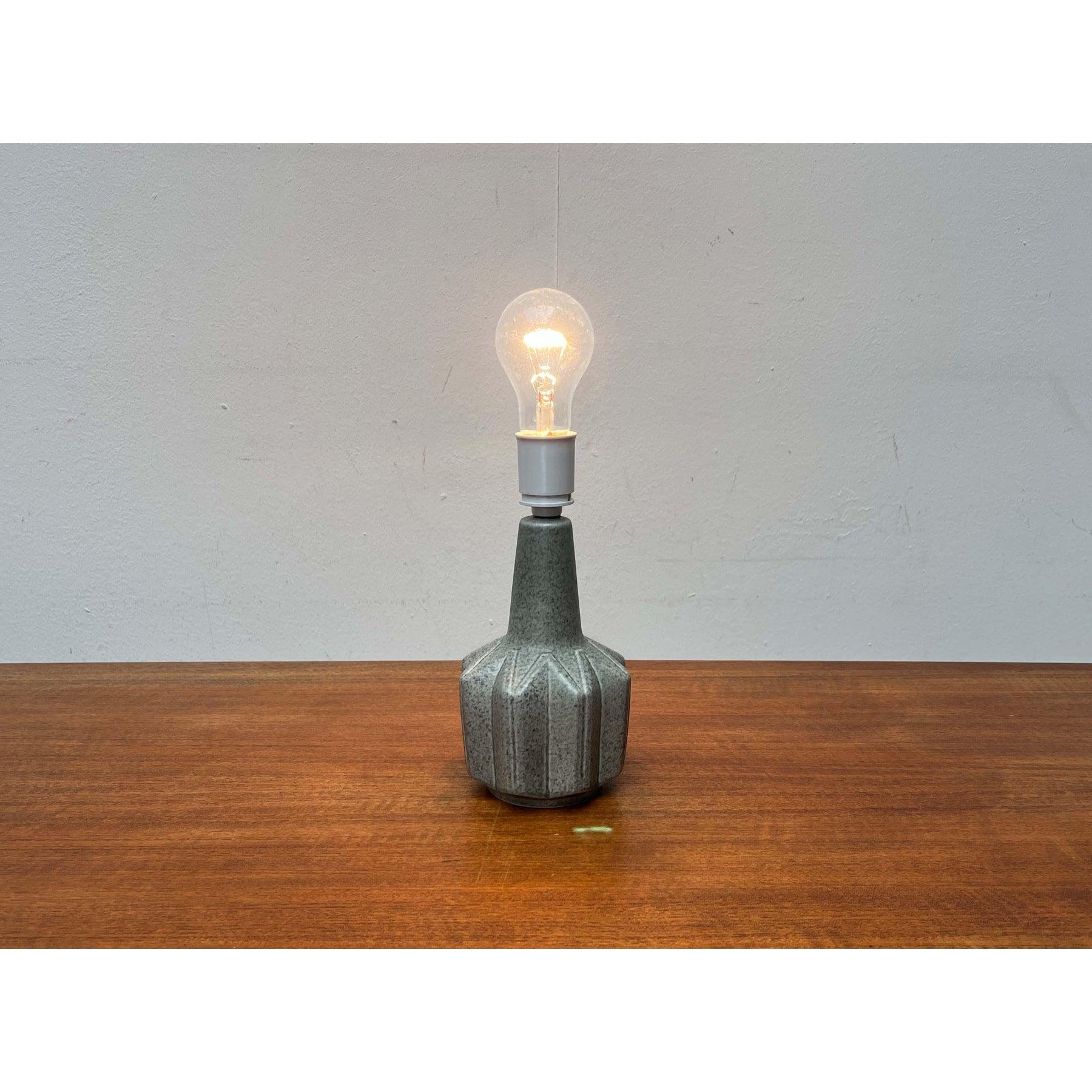 Lampada da tavolo in Studio Pottery danese di metà secolo di Einar Johansen per Søholm, anni '60 in vendita 2