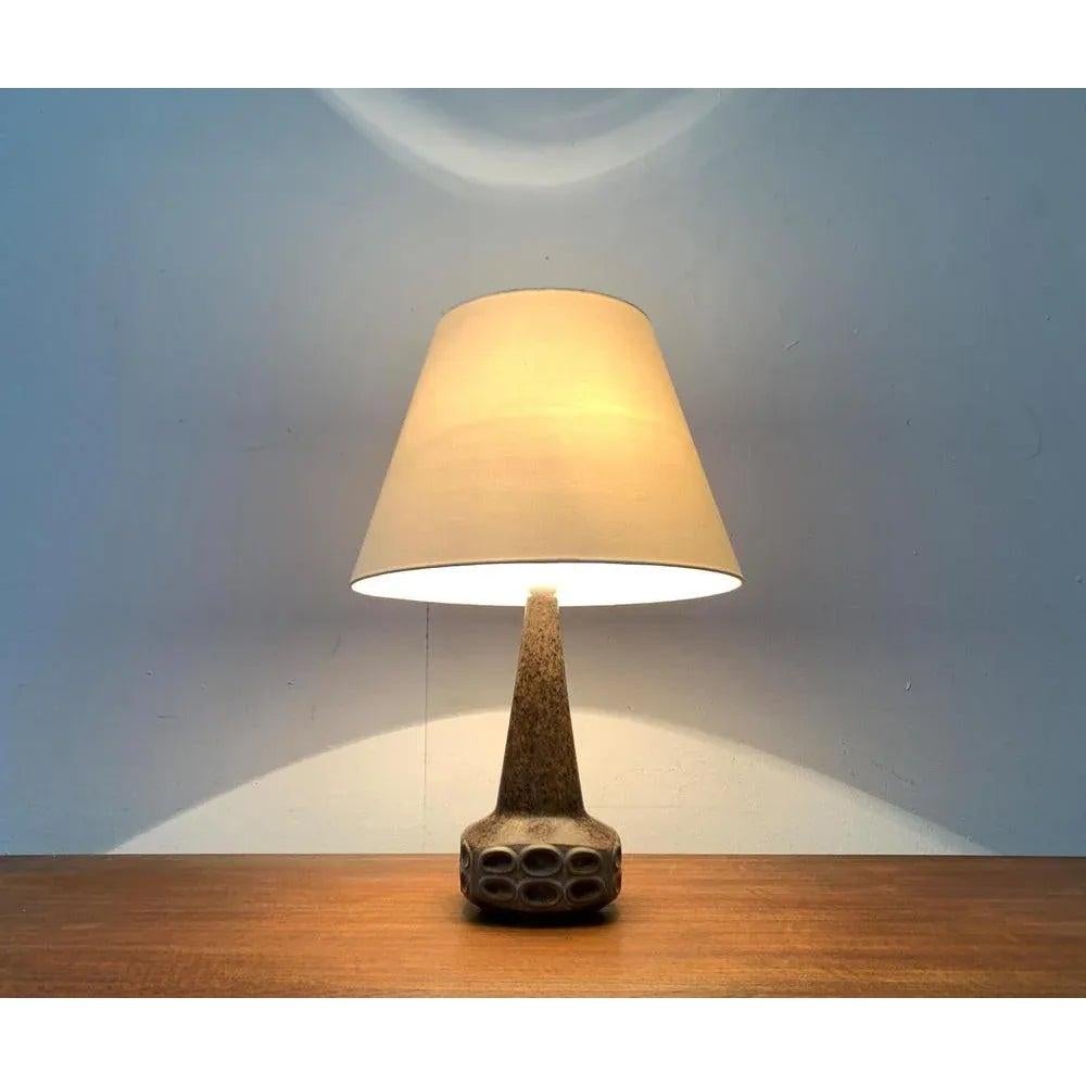 Mid-Century Modern Lampe de table du milieu du siècle en Studio Pottery danois par Marianne Stark, années 1960 en vente