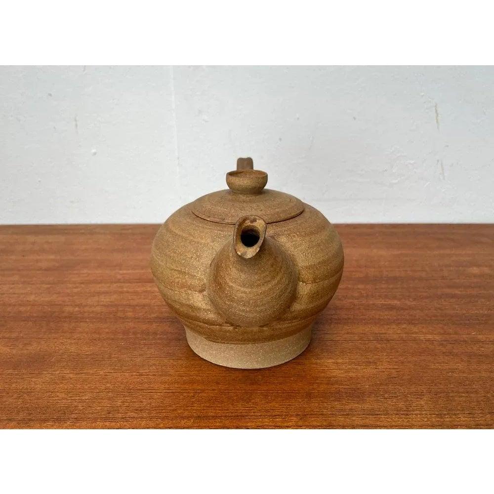 Mid-Century Danish Studio Pottery Teapot, 1976 (Tonware) im Angebot