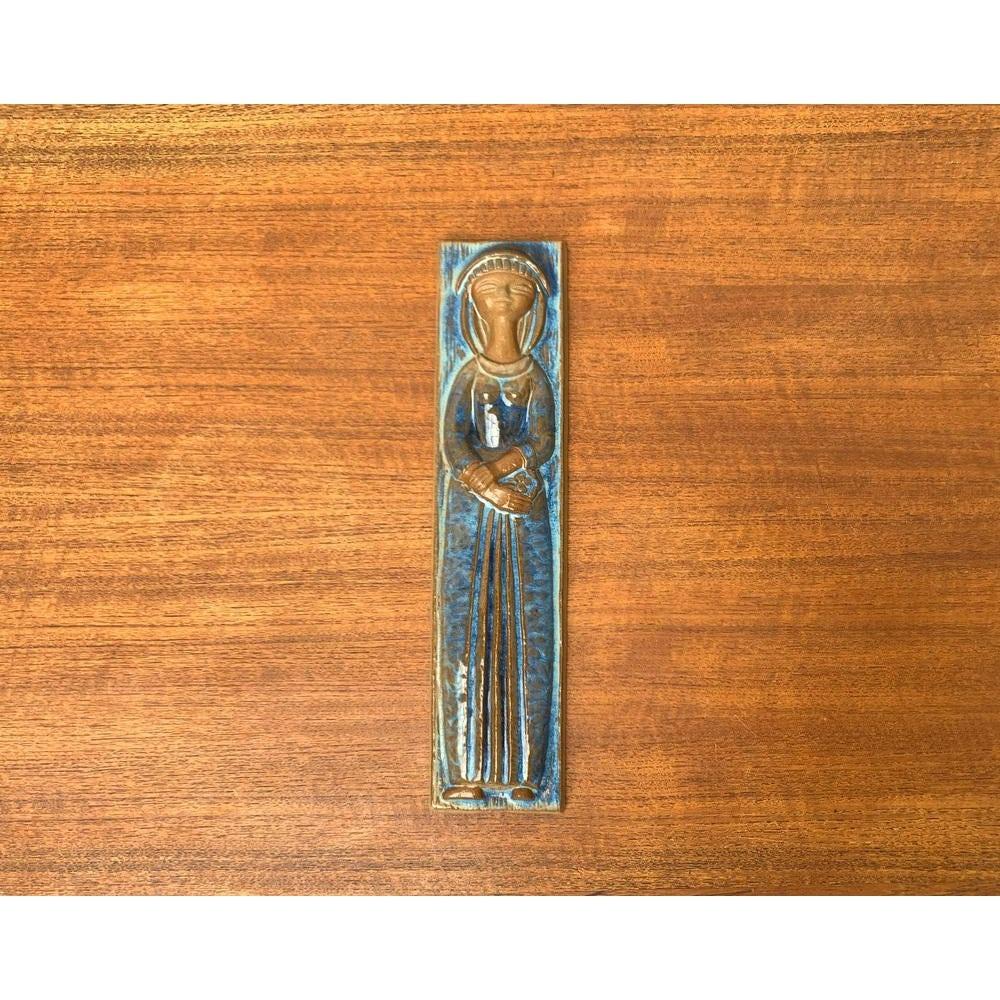 Dänische Studio Pottery Wandtafel aus der Jahrhundertmitte von Marianne Stark, 1960er Jahre (Moderne der Mitte des Jahrhunderts) im Angebot