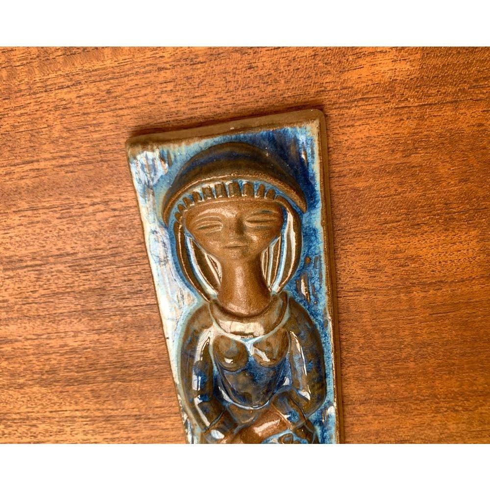 Dänische Studio Pottery Wandtafel aus der Jahrhundertmitte von Marianne Stark, 1960er Jahre (Keramik) im Angebot