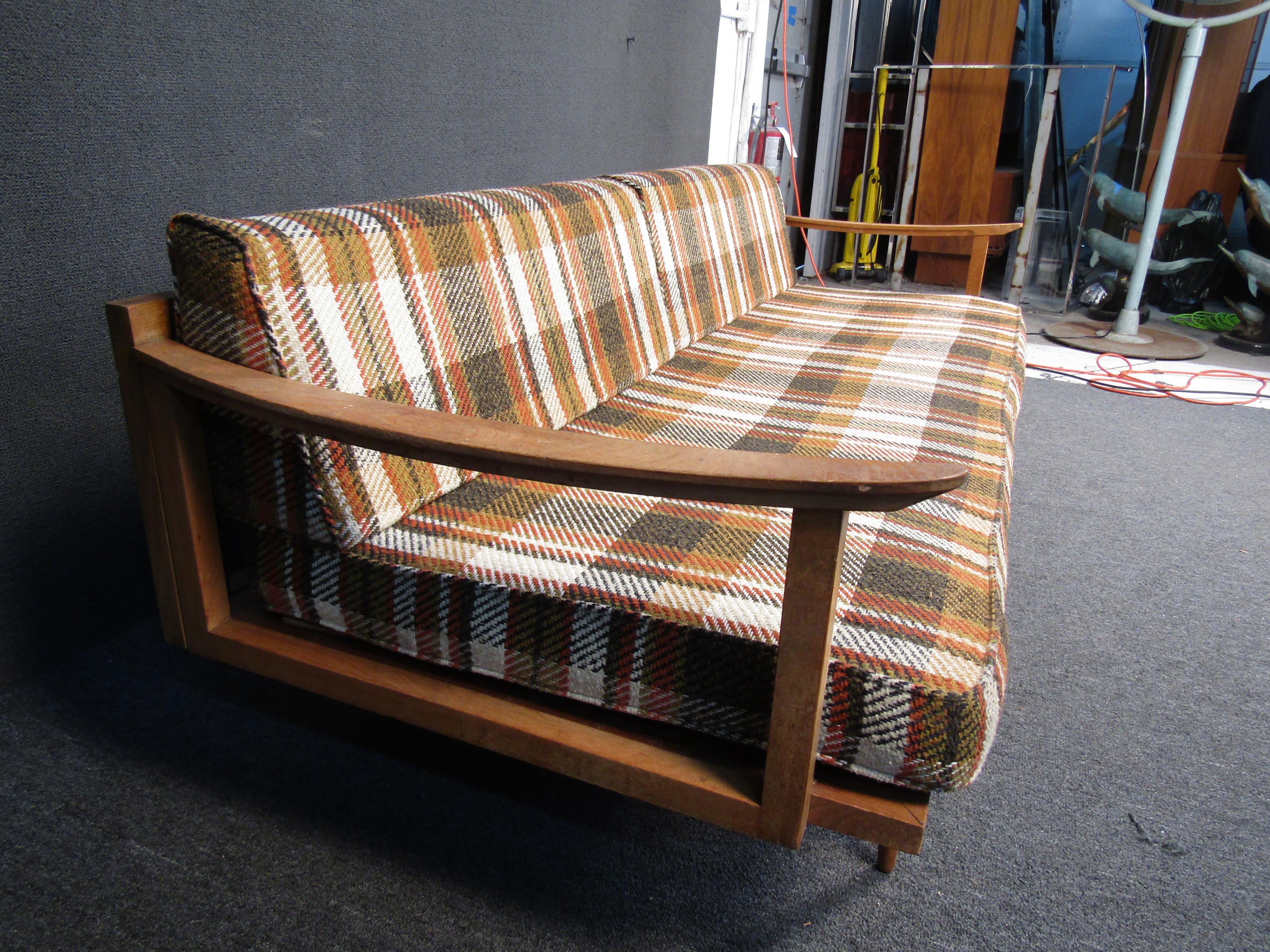 Mid-Century Modern Mid-Century Danish Style Couch For Sale