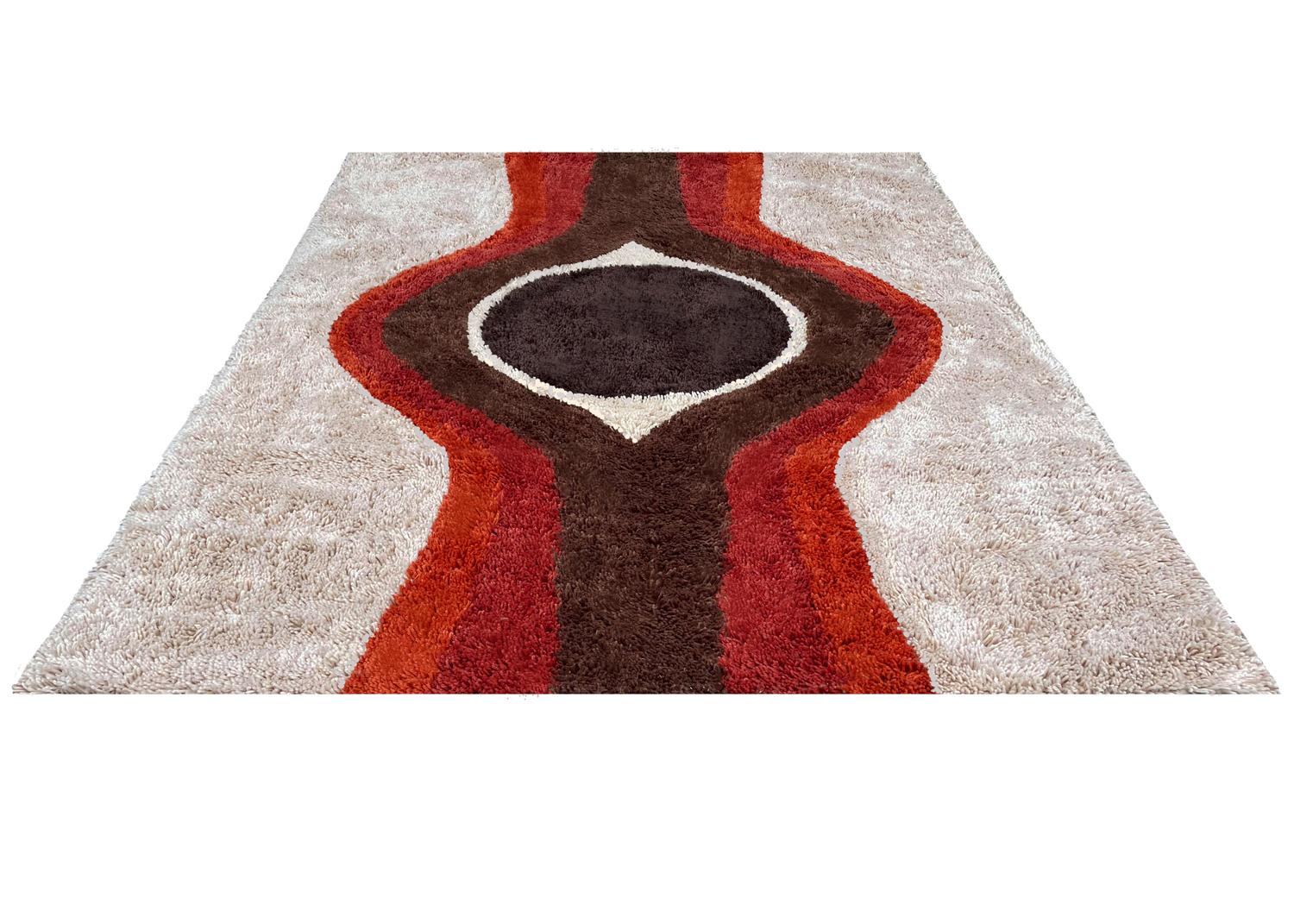 Dänischer Rya-Teppich im Mid-Century-Stil aus der Mitte des Jahrhunderts in Rot & Orange mit modernem Design (Wolle) im Angebot