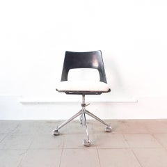 Fauteuil pivotant danois du milieu du siècle dernier, modèle KK-1A, de Kay Korbing pour Fibrex Denmark