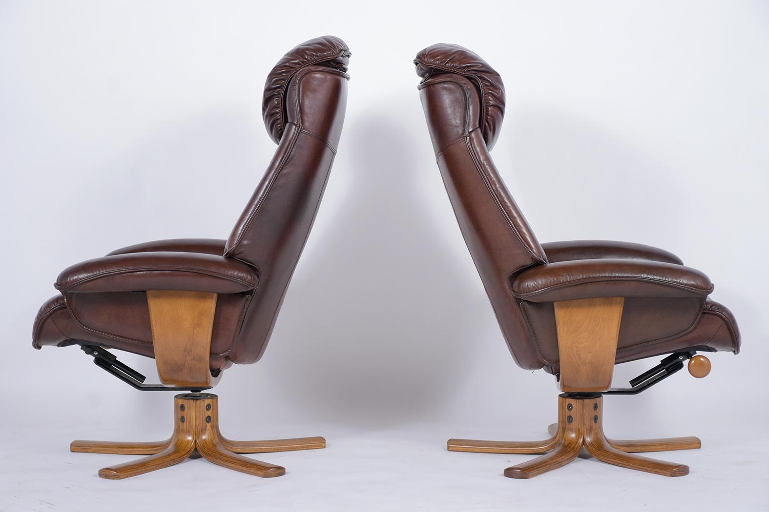 Polyester 1980s Danish Leather Lounge Chair & Ottoman Set - Vintage Elegance