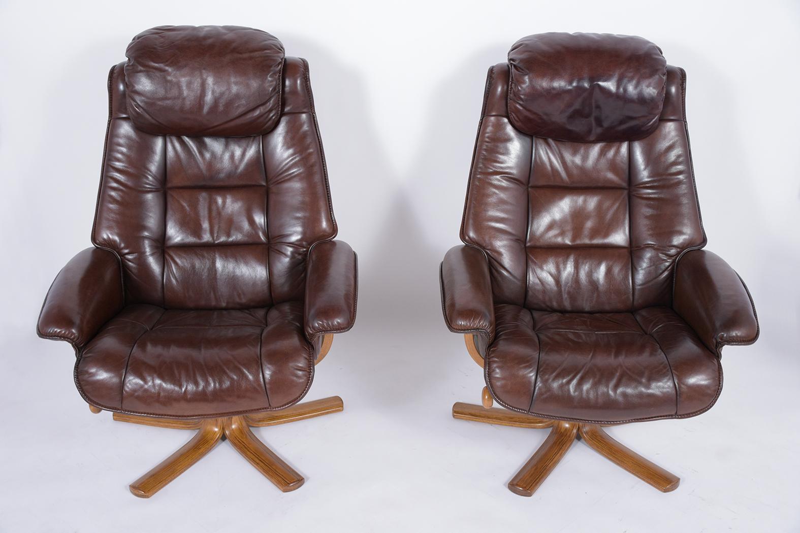 Danois Ensemble chaise longue et ottoman en cuir danois des années 1980 - Elegance Vintage en vente
