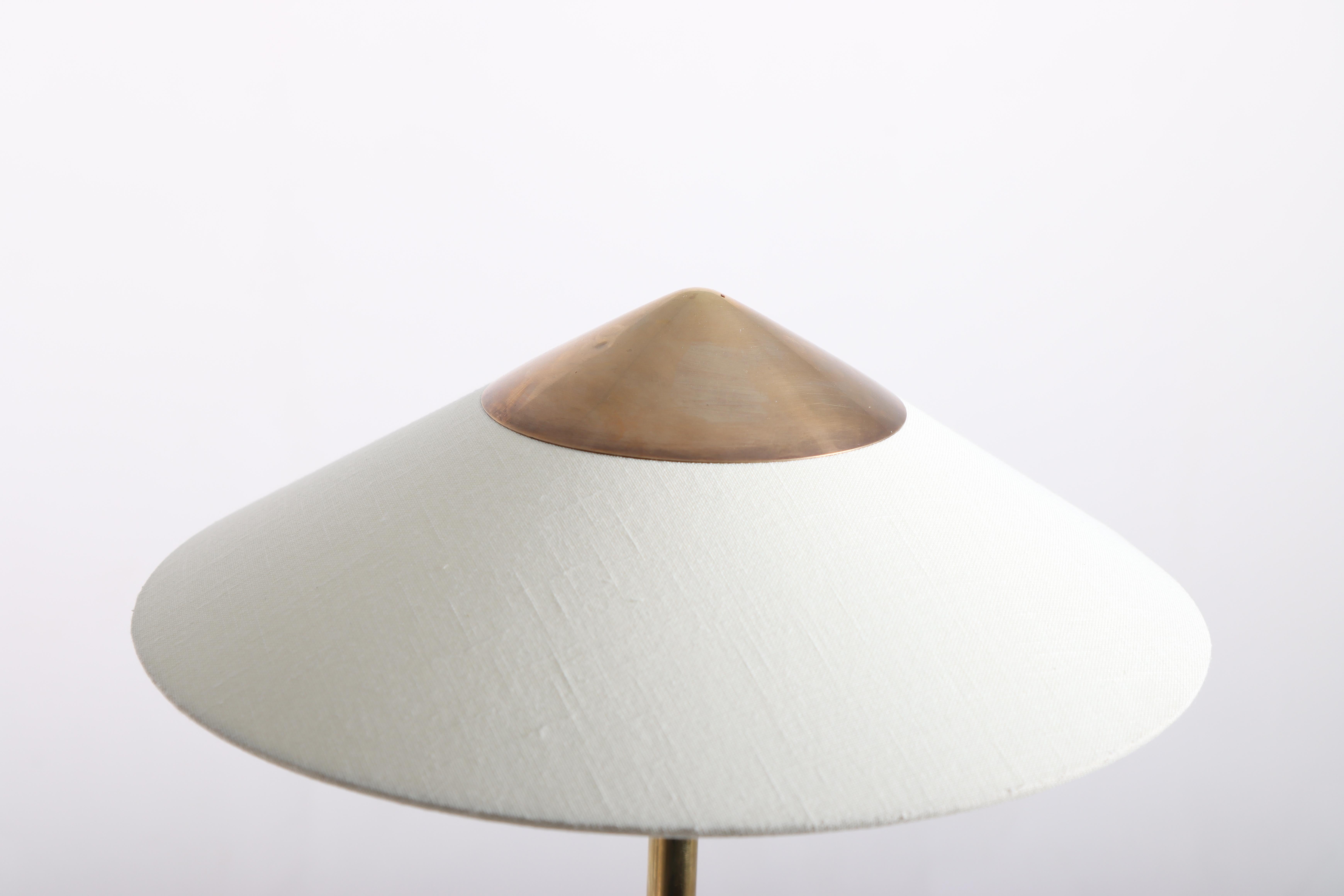 Mid-Century Danish Table Lamp in Brass, 1950s In Good Condition For Sale In Lejre, DK