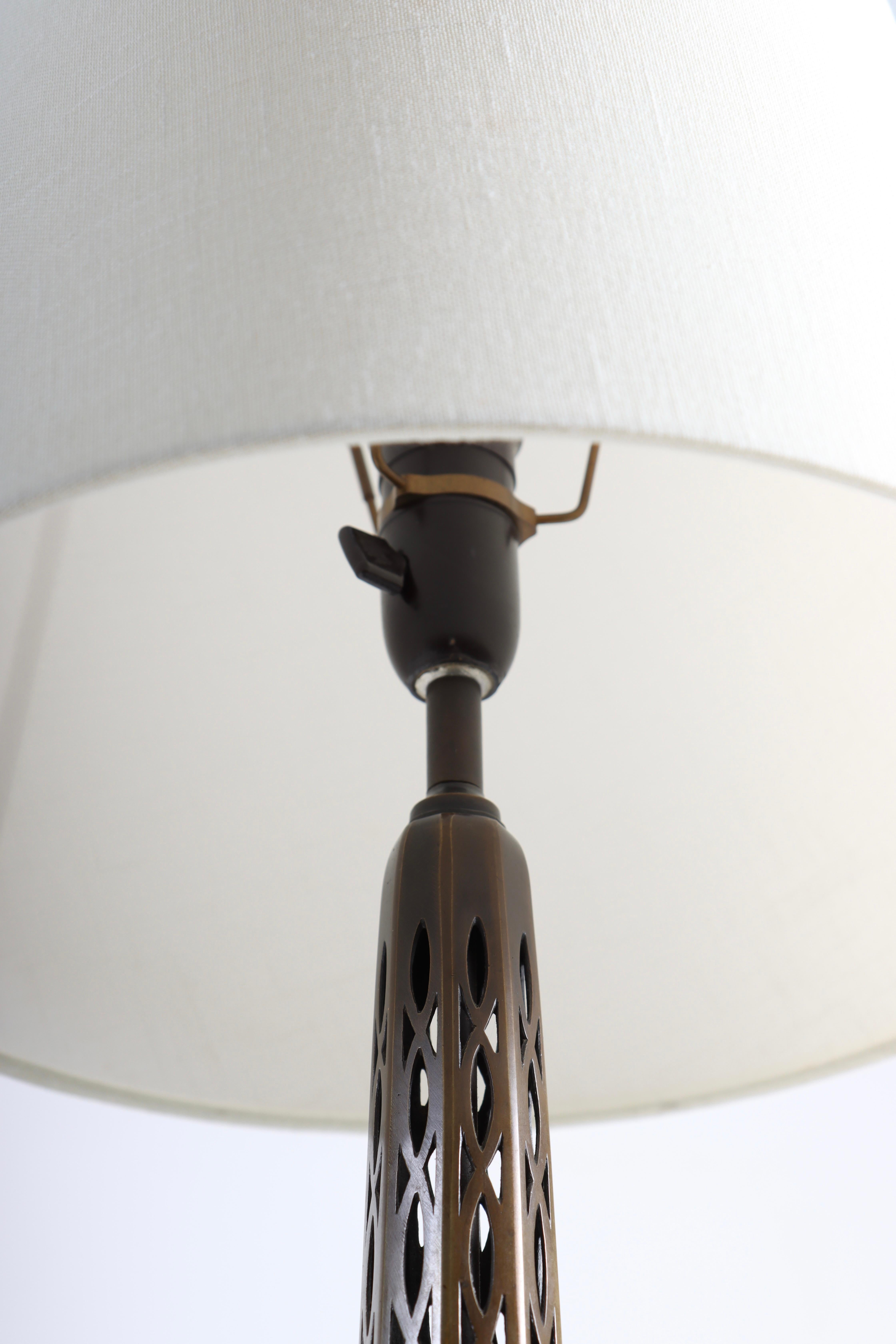 Mid-Century Danish Table Lamp in Brass, 1950s For Sale 3