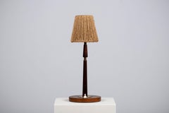 Lampada da tavolo danese di metà secolo in teak massiccio, 1960